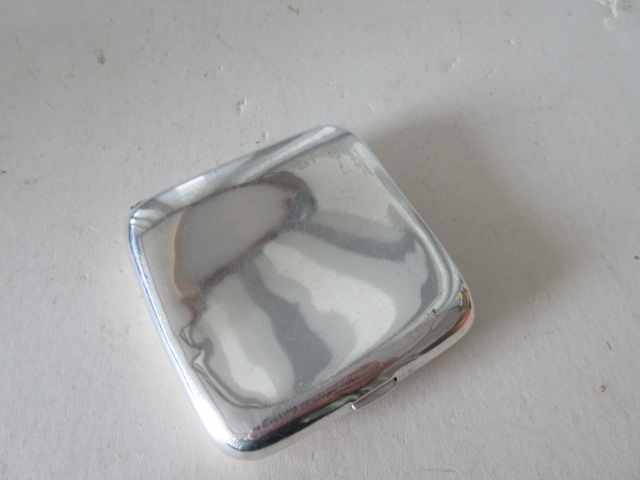 An unusually heavy hallmarked silver Cigarette Case, simple and stylish form, weight approx 128 - Image 4 of 7