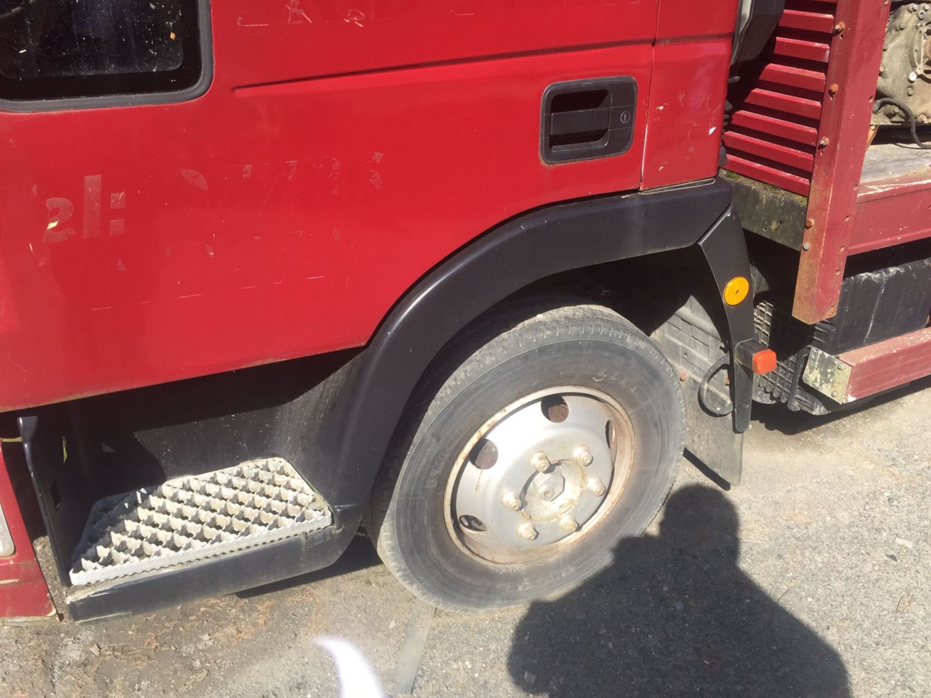 IVECO 75 BEAVERTAIL LORRY, VENDOR REPORTS THIS VEHICLE TO BE A GOOD TRUCK AND HAS JUST HAD £500 - Bild 4 aus 9