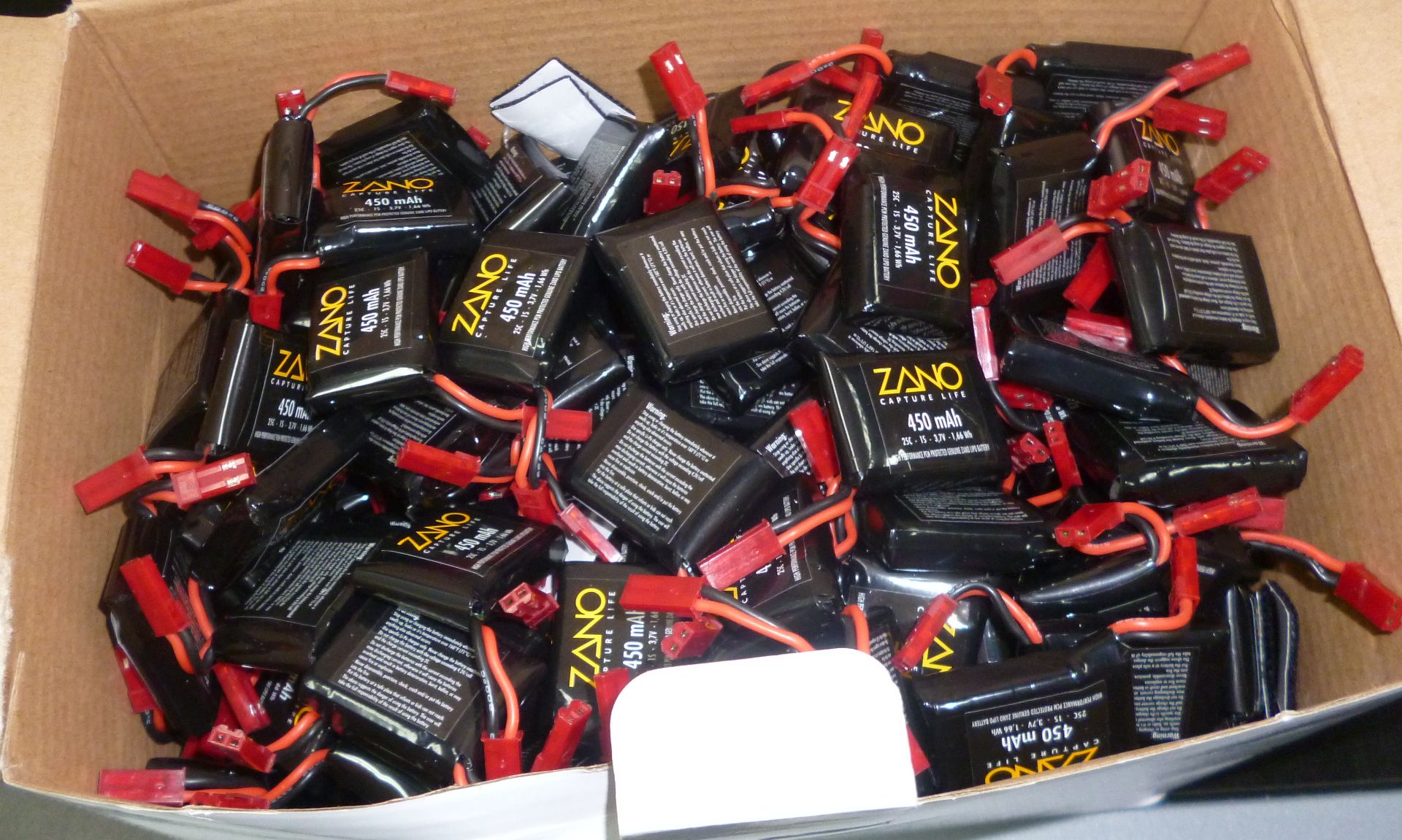 Quantity of 13920 Batteries 450 mAH 58 x 240