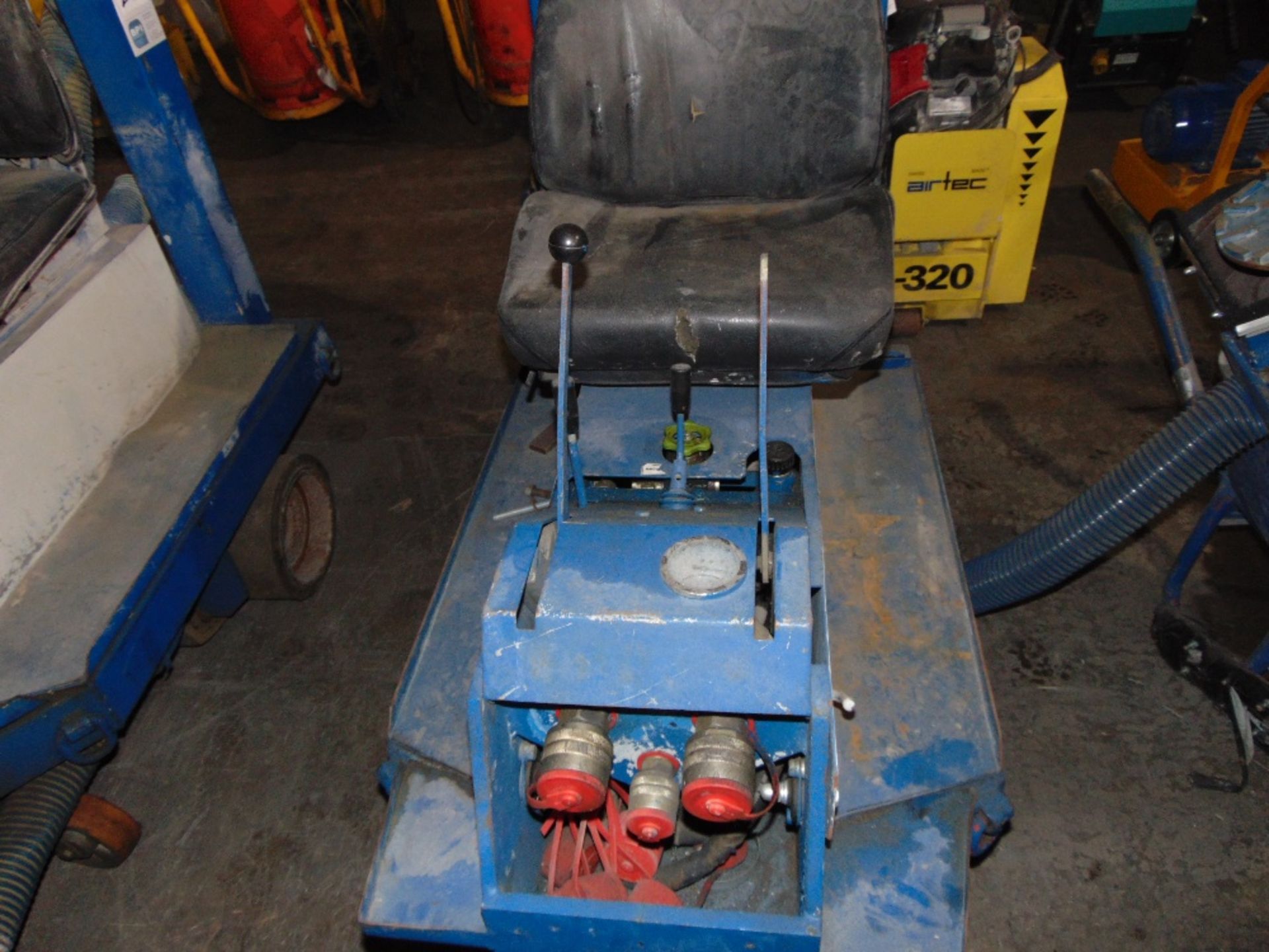 Ride-On Hydraulic Concrete Floor Scraper