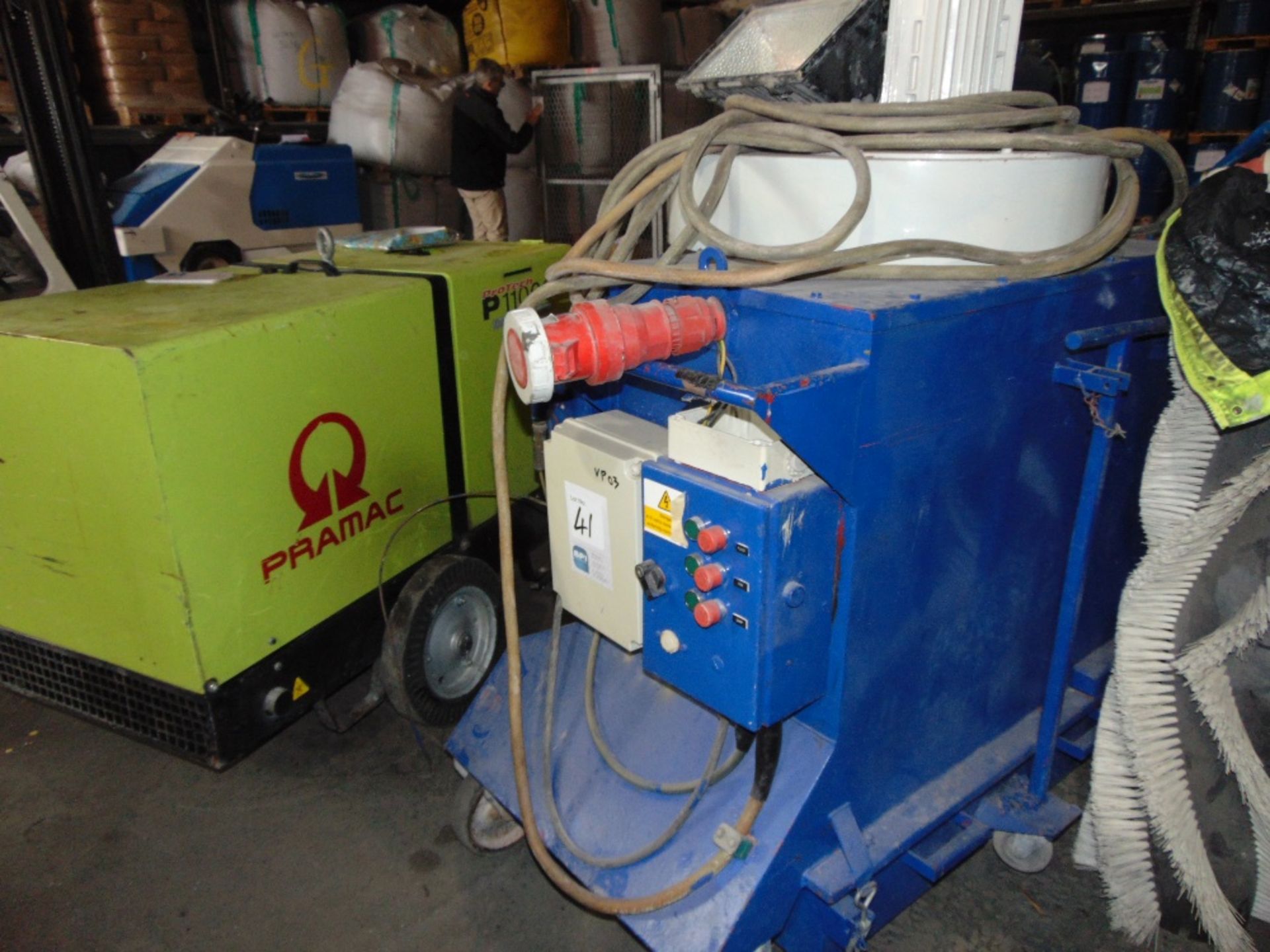 SPE 12 DCCS Mobile Dust Collector, 415V - Image 3 of 4