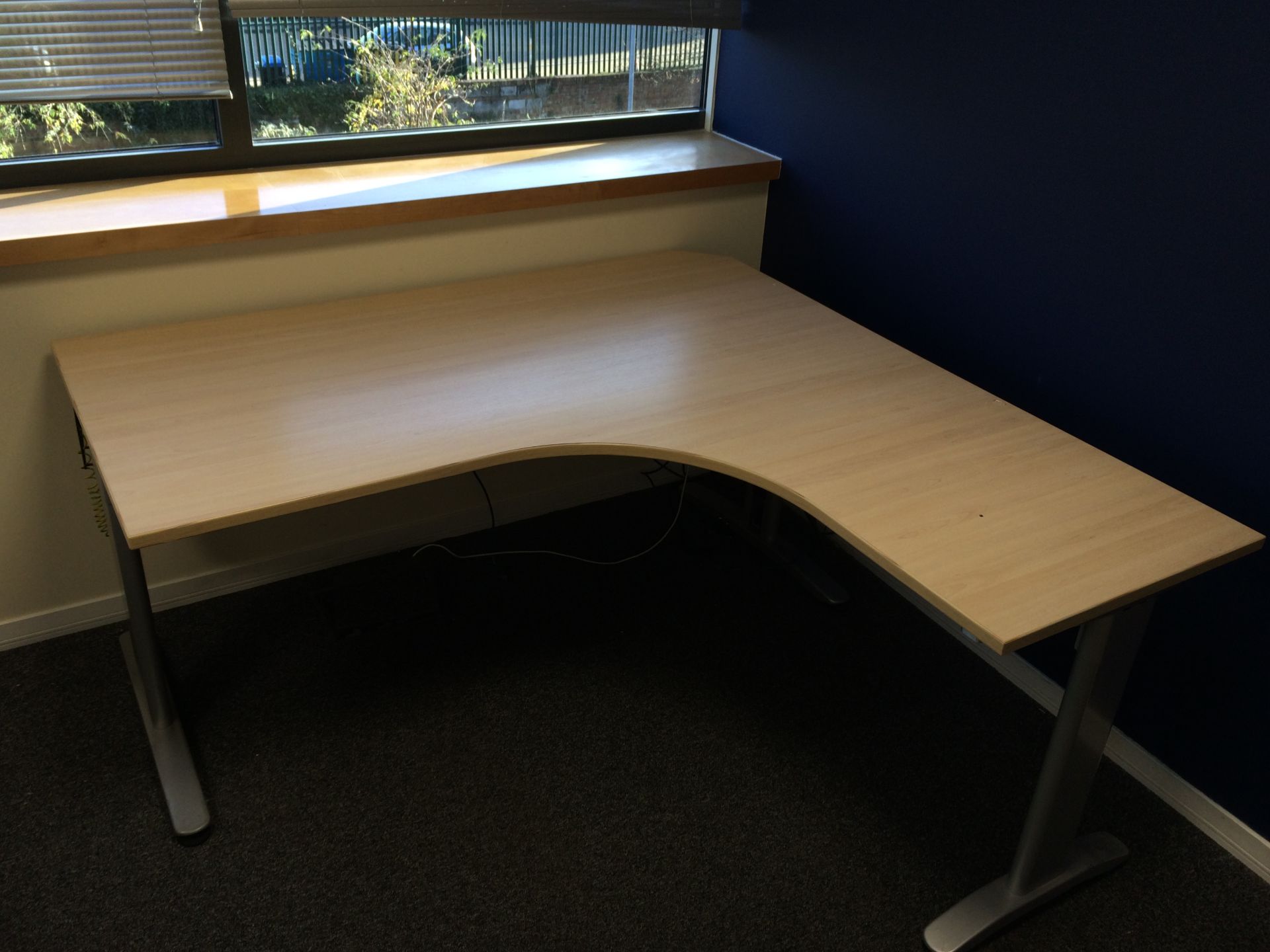 Left Corner Office Desk (Height: 72.5cm / Length: 160cm / Width: 160cm) - Image 2 of 2