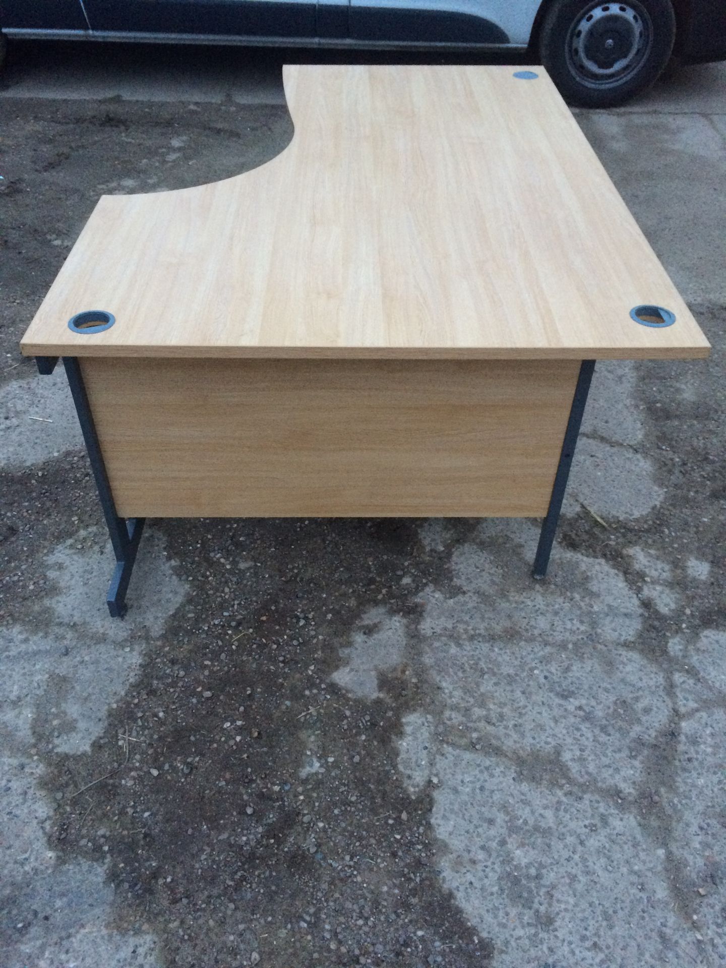 Corner Office Desk (Height: 74cm / Length: 160cm / Width:  113cm                  (2) - Image 2 of 3