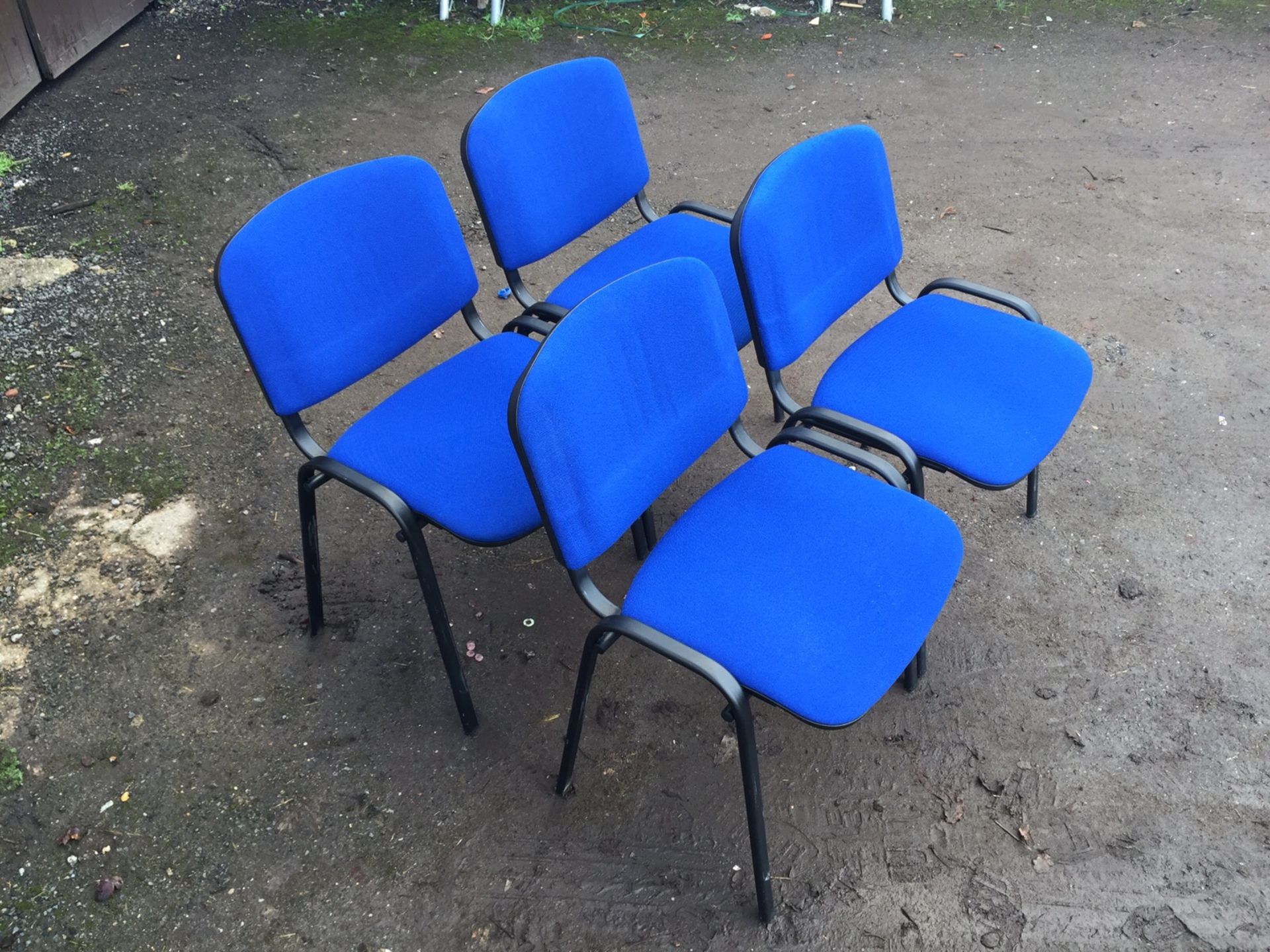 4x Blue Fabric Conference Chairs - Image 3 of 4