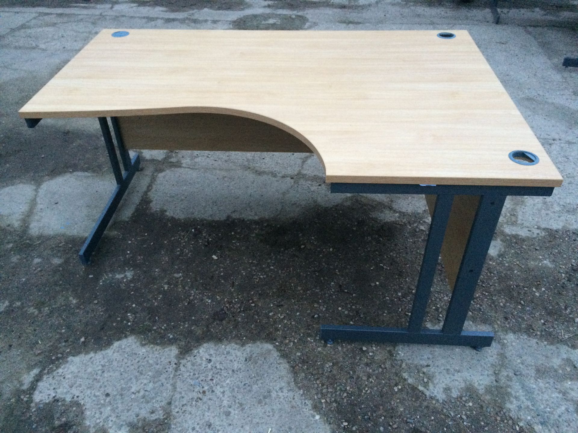 Corner Office Desk FOUR (Height: 74cm / Length: 160cm / Width:  113cm       (1)