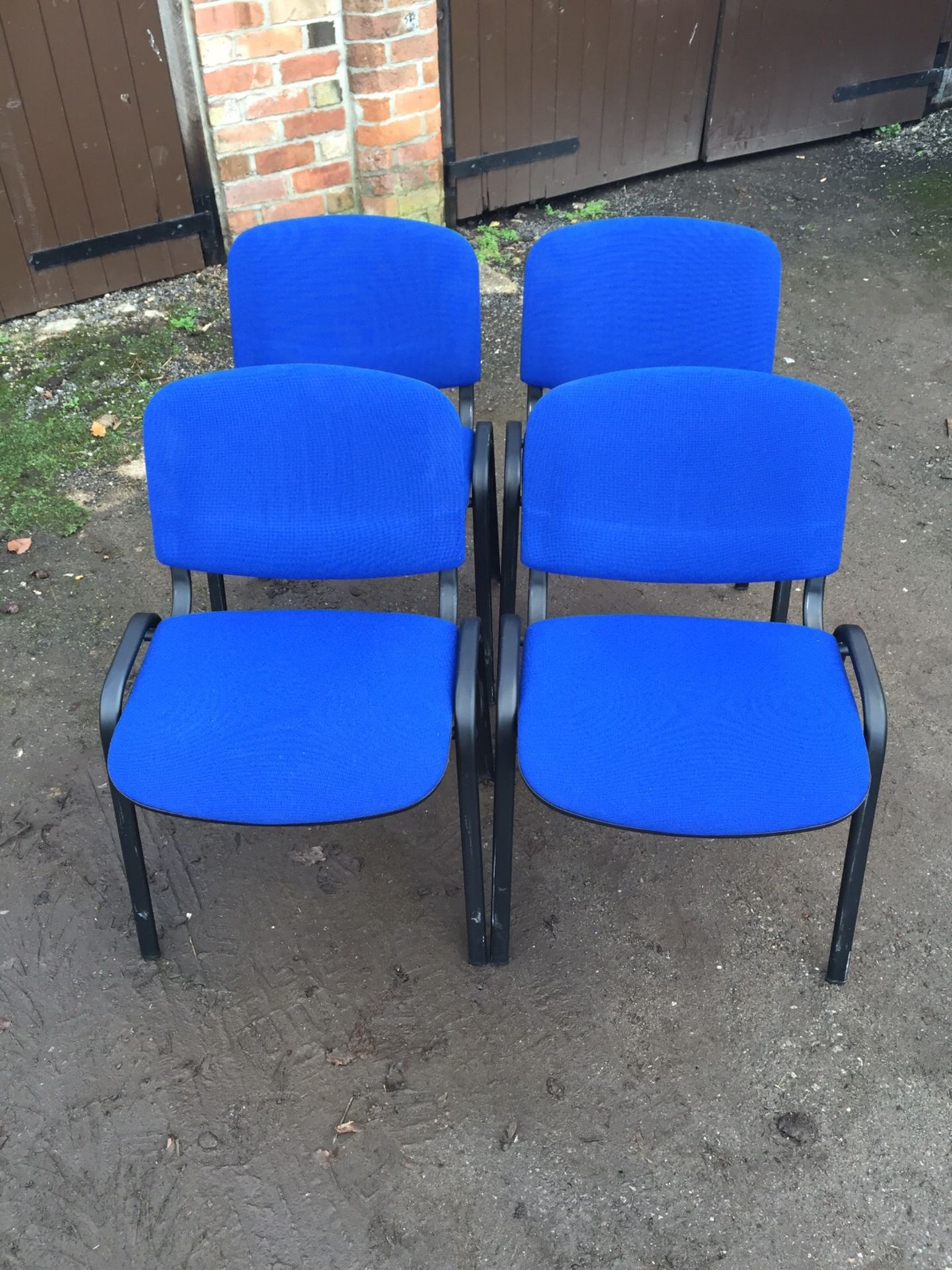 4x Blue Fabric Conference Chairs - Image 4 of 4