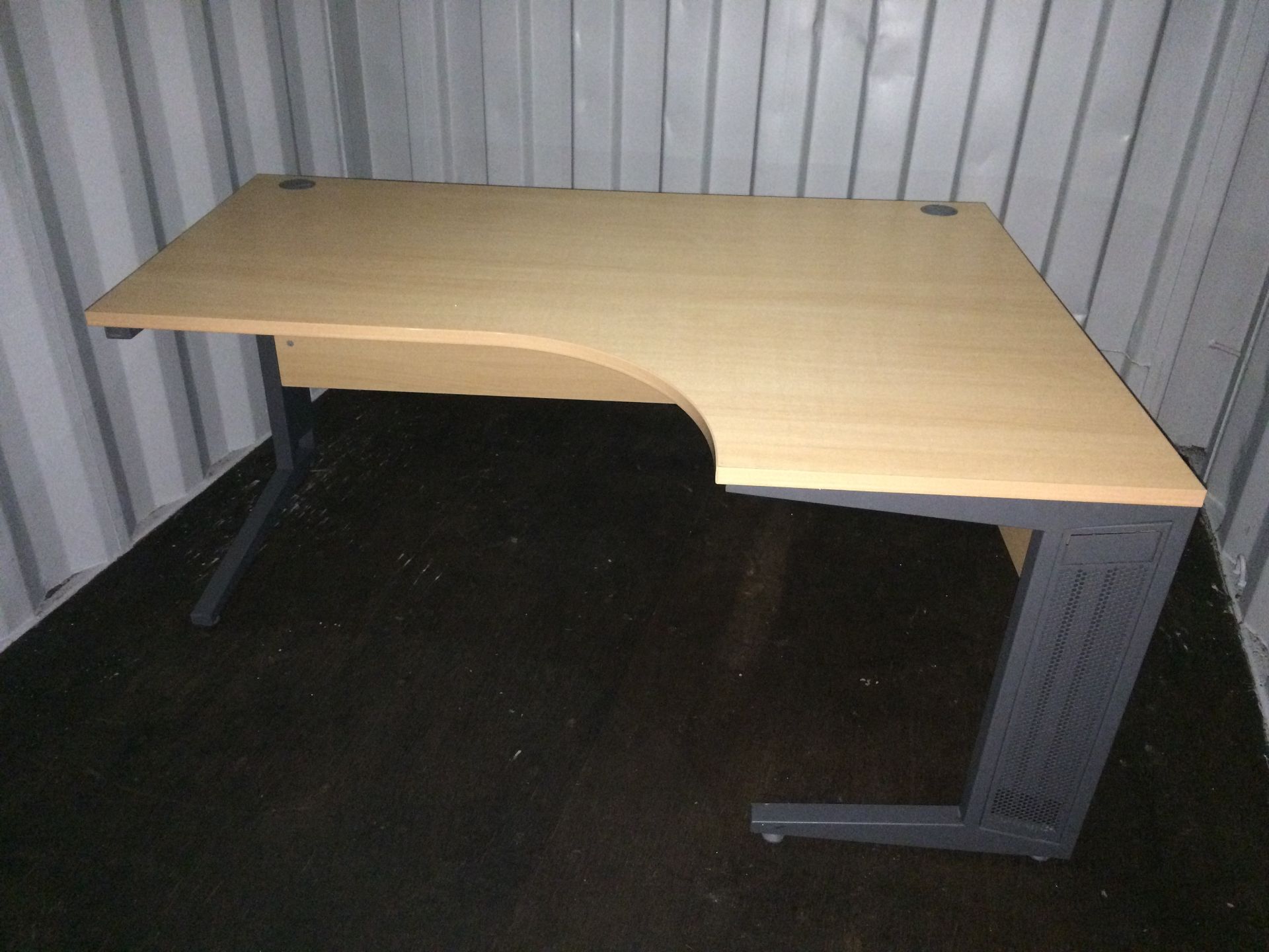 Corner Office Desk SIX (Height: 72cm / Length: 160cm / Width: 120cm            (1) - Image 2 of 3