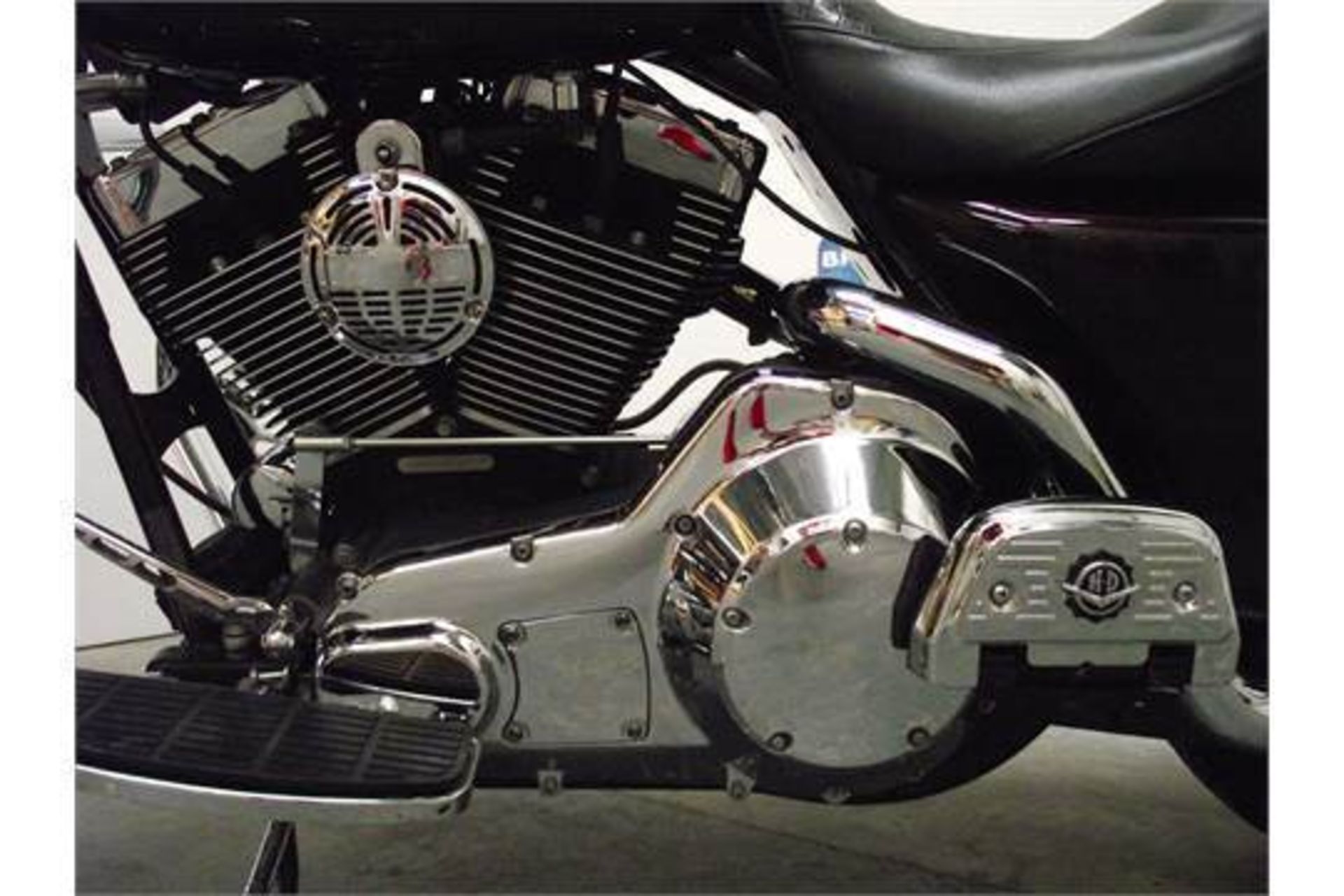 2005 Harley Davidson FLHRCI Road King Classic - Image 6 of 9