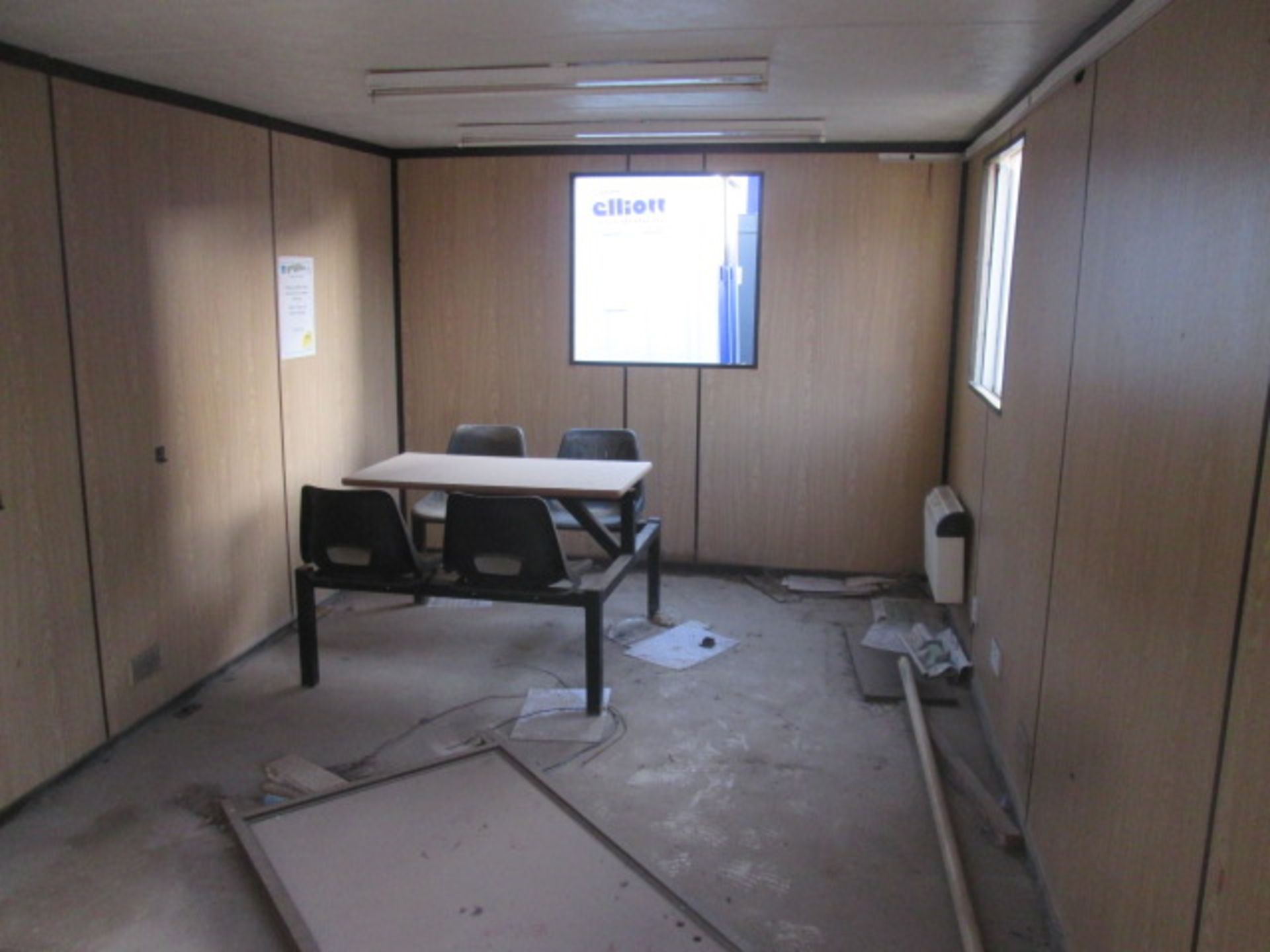 EMS435 32ft x 10ft Anti Vandal Canteen & Office - Image 4 of 9