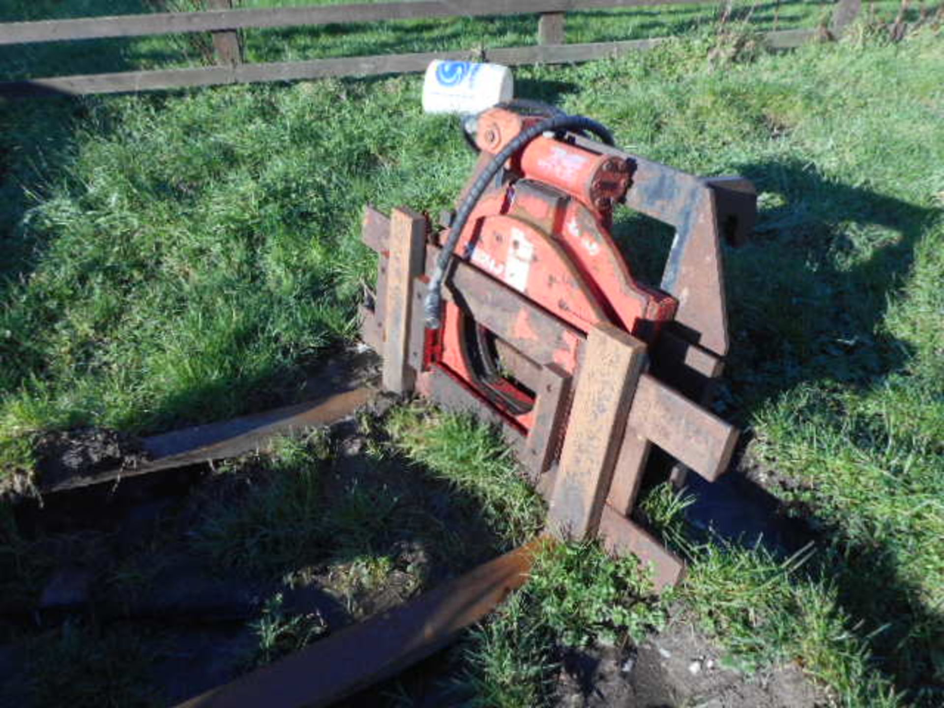 Rotating Forklift attachment to fit 20 inch carriage - Image 4 of 4