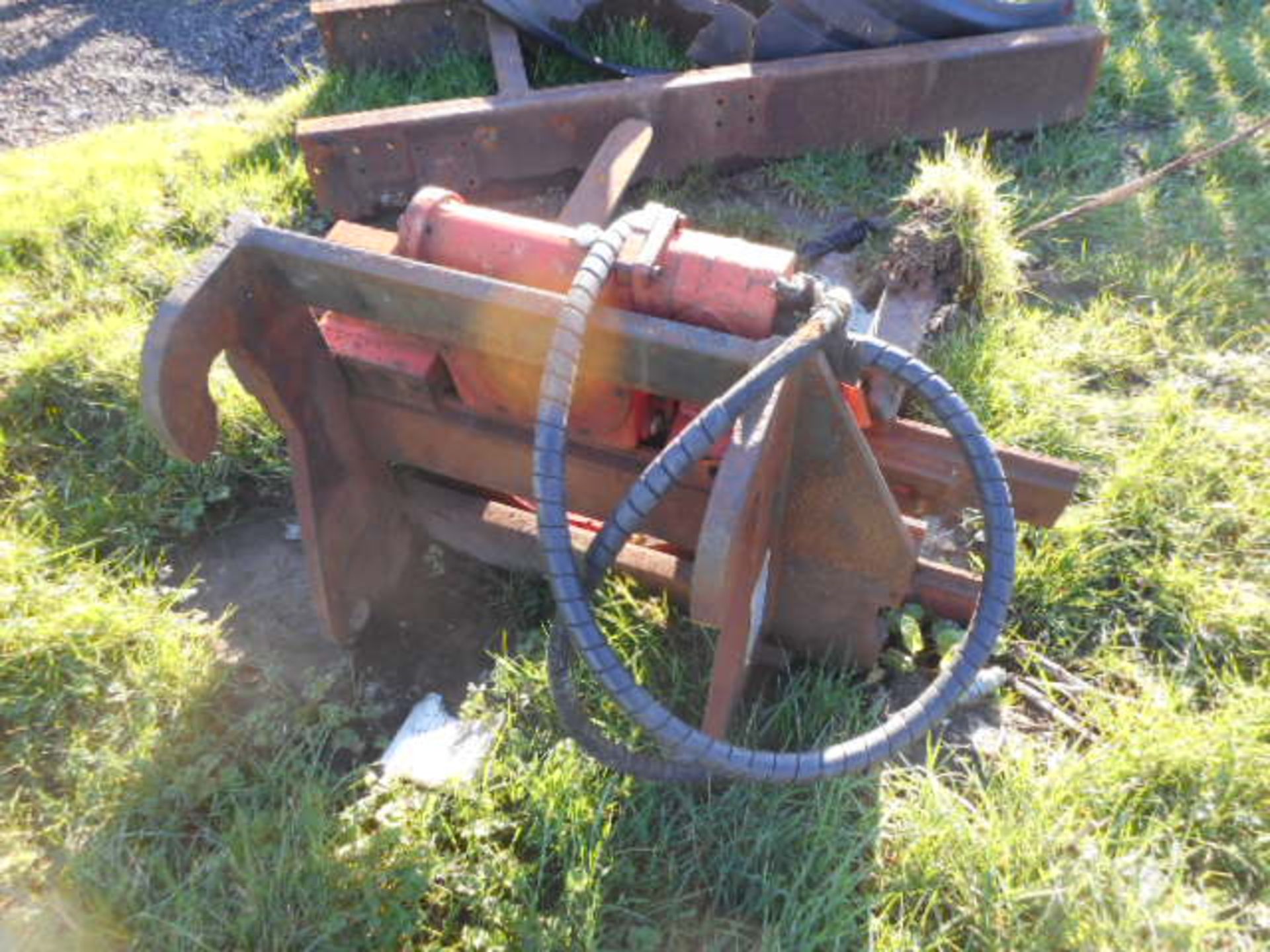 Rotating Forklift attachment to fit 20 inch carriage - Image 3 of 4