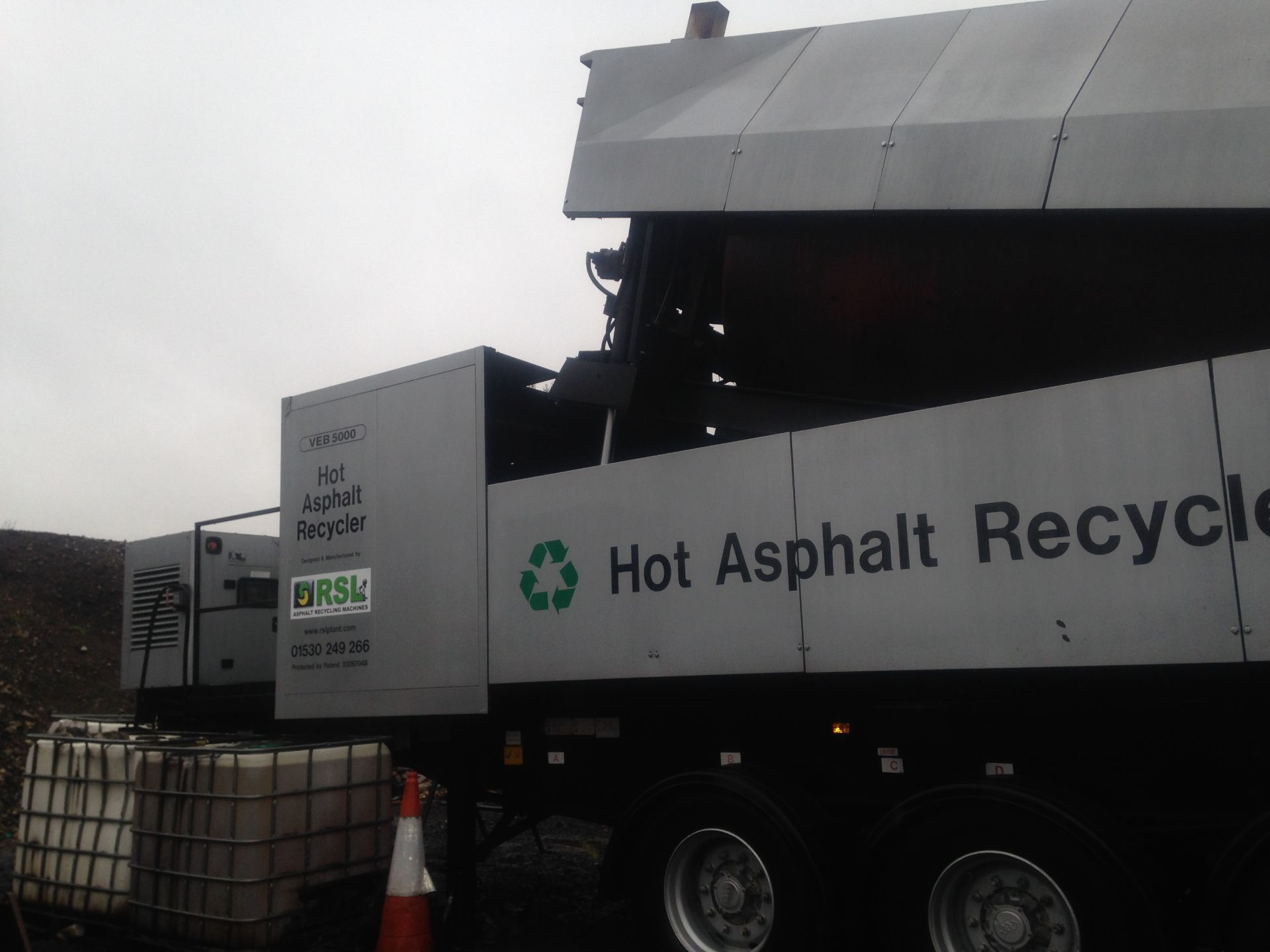 RSL - VEB 5000 - HOT ASPHALT RECYCLING UNIT - Aprox 480 hours on the clock.  Comes with the followin - Image 7 of 9