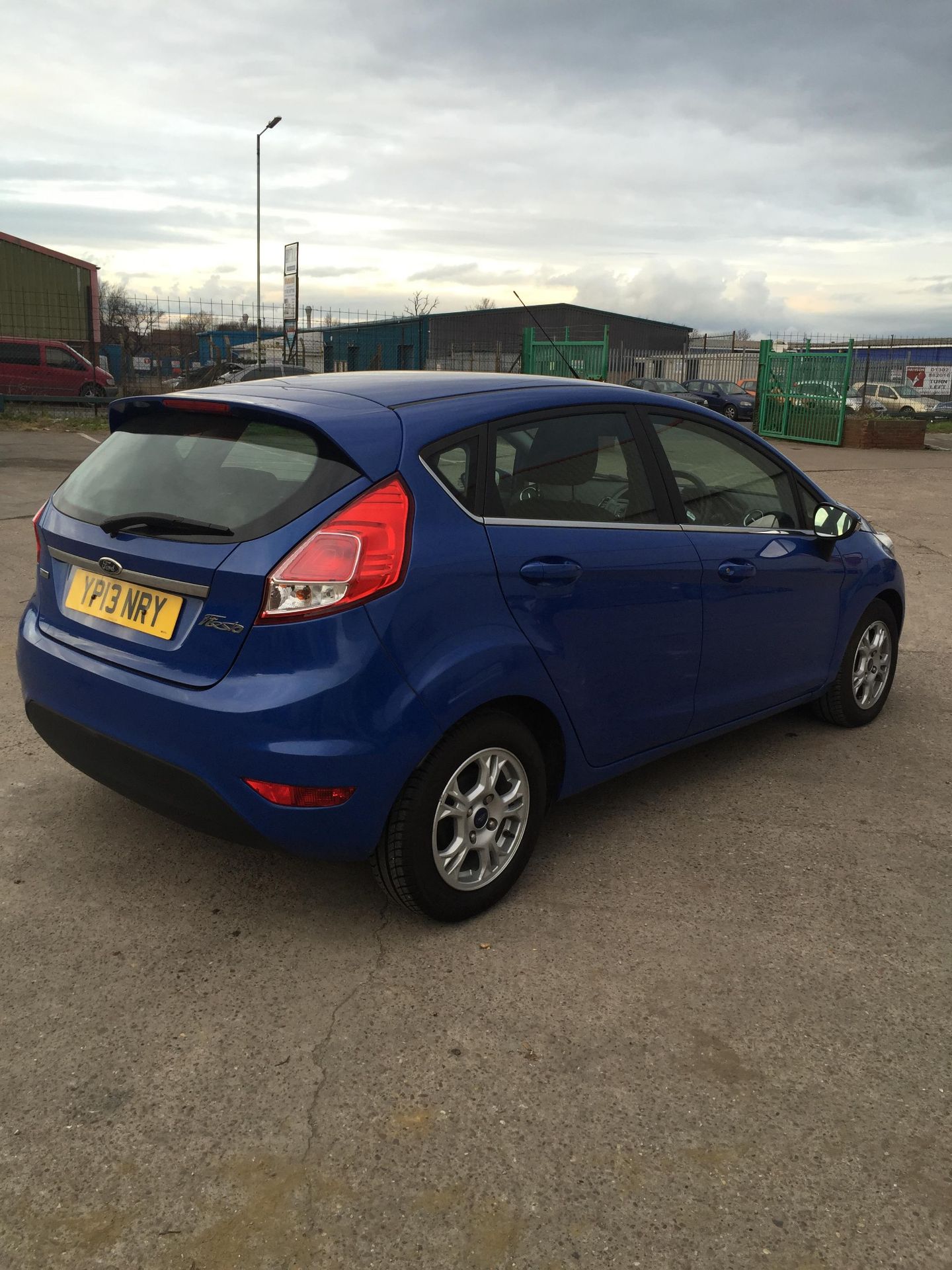 13 Plate FORD FIESTA ZETEC Econetic TDCI - YP13 NRY - Blue - 5 door hatchback - Tax expired 1st Feb - Image 7 of 17