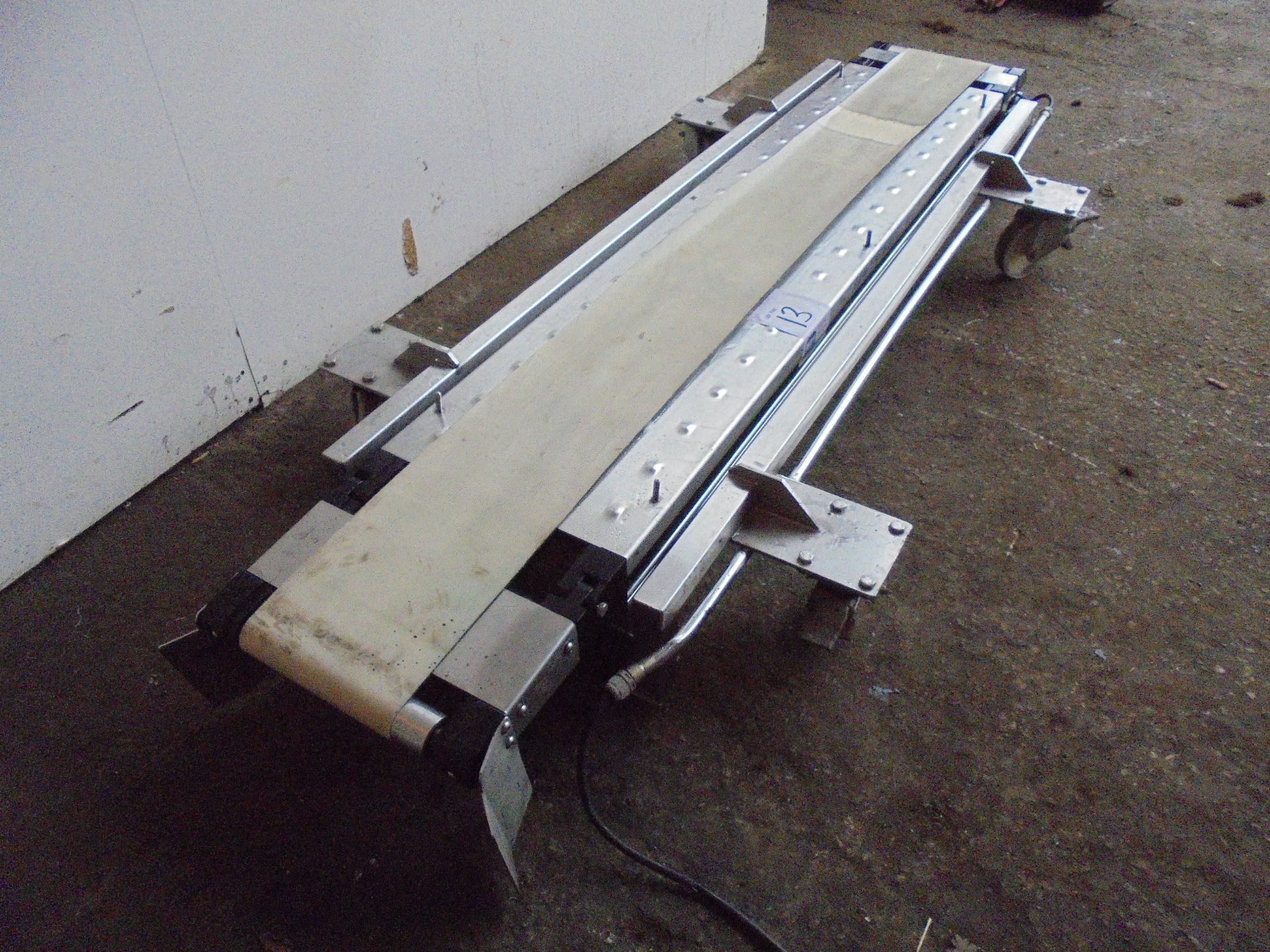 Syspal Mobile Stainless Steel Low Level Conveyor, 2200 x 200mm, 415V - Image 2 of 2