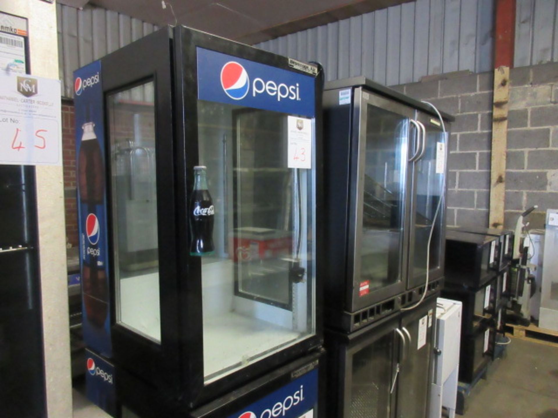 Beverage Air UR30GE-C Bottle Cooler. Glass sides & door, refrigerant 134A, size 510 x 600 x 900mm hi