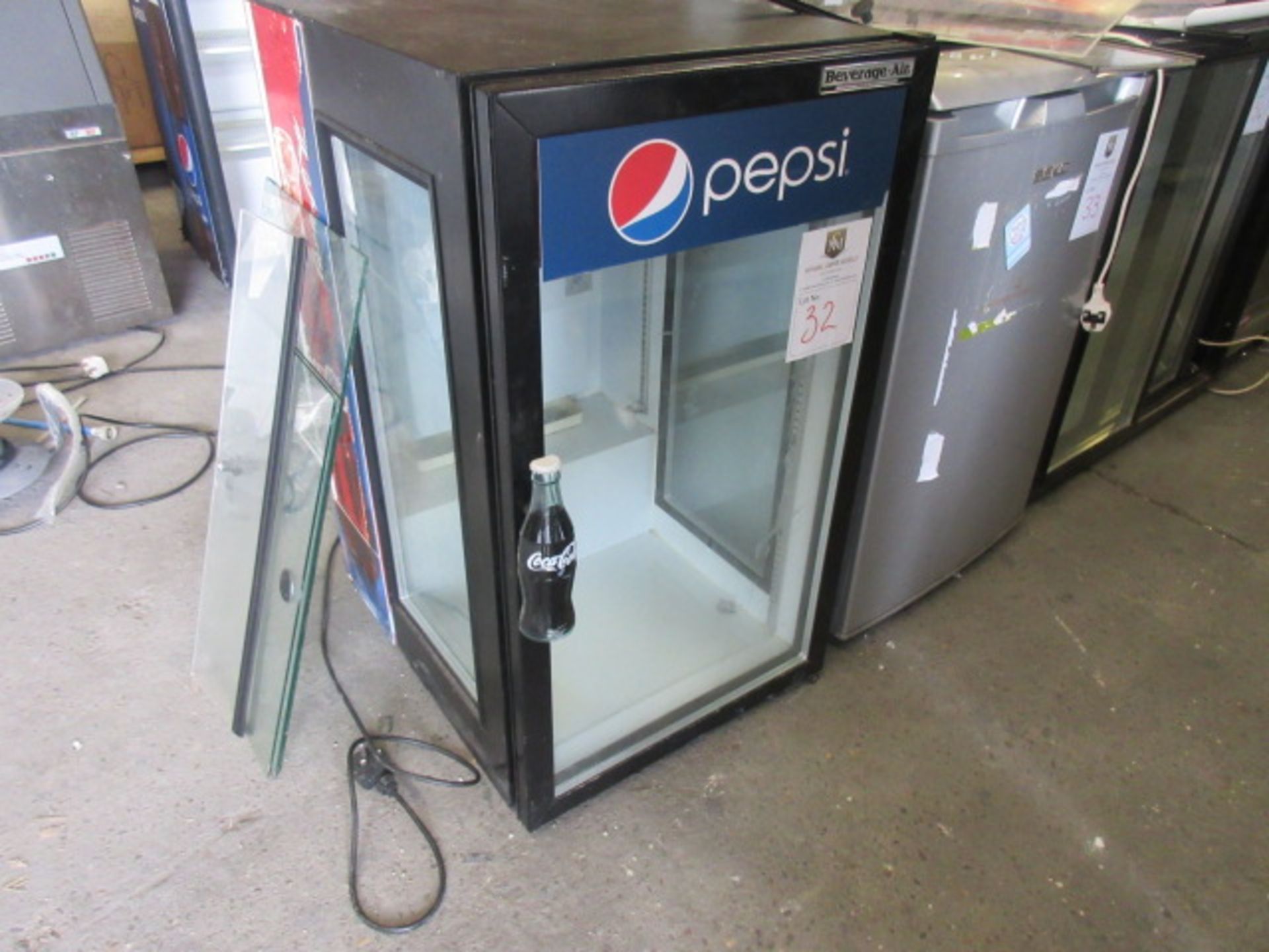Beverage Air UR30GE-C Bottle Cooler. Glass sides & door, refrigerant 134A, size 510 x 600 x 900mm hi