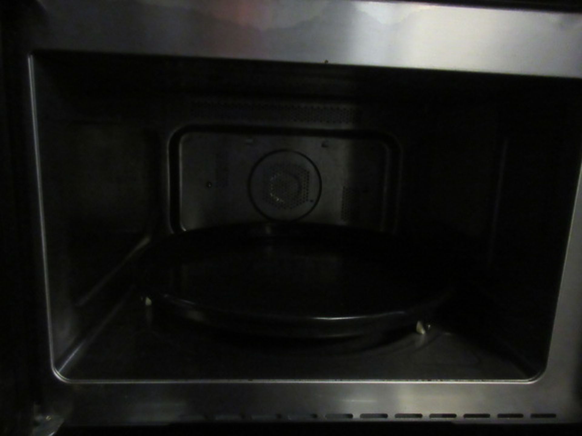 Sharp R-88BKM Microwave with Jet Convection & Double Grill. 900 w, 2.7kw, 240v, with metal plate. - Image 2 of 4