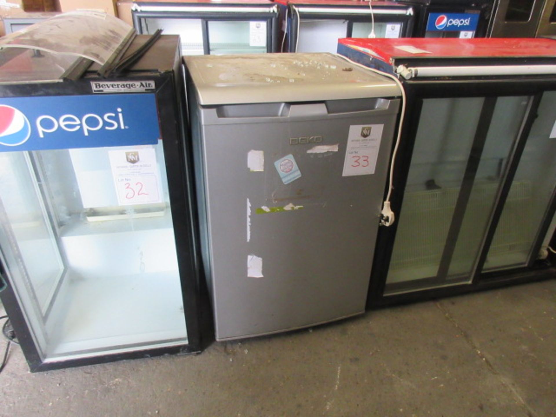 Beko LA620S Refrigerator. 130L capacity, 240v, size 550 x 560 x 850mm high.