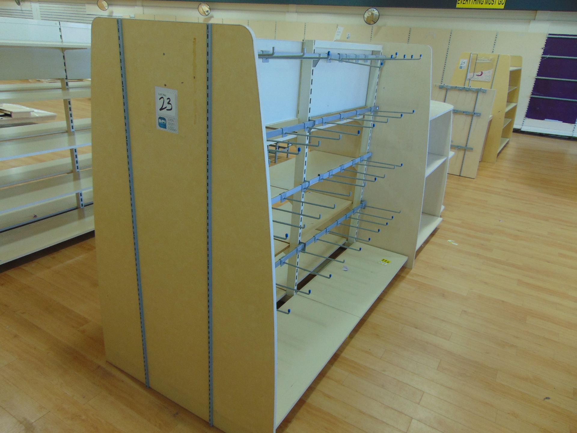 Quality Display Gondola Racking Individual Panels Of X900Mm X2Display Length X 2Mts X 1300Mm Wide X - Image 2 of 3