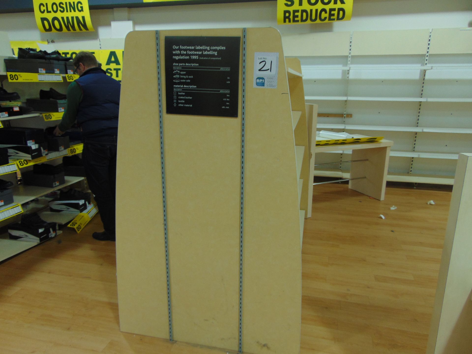 Quality Display Gondola Racking Individual Panels Of X900Mm X2Display Length X 2Mts X 1300Mm Wide X - Image 2 of 3