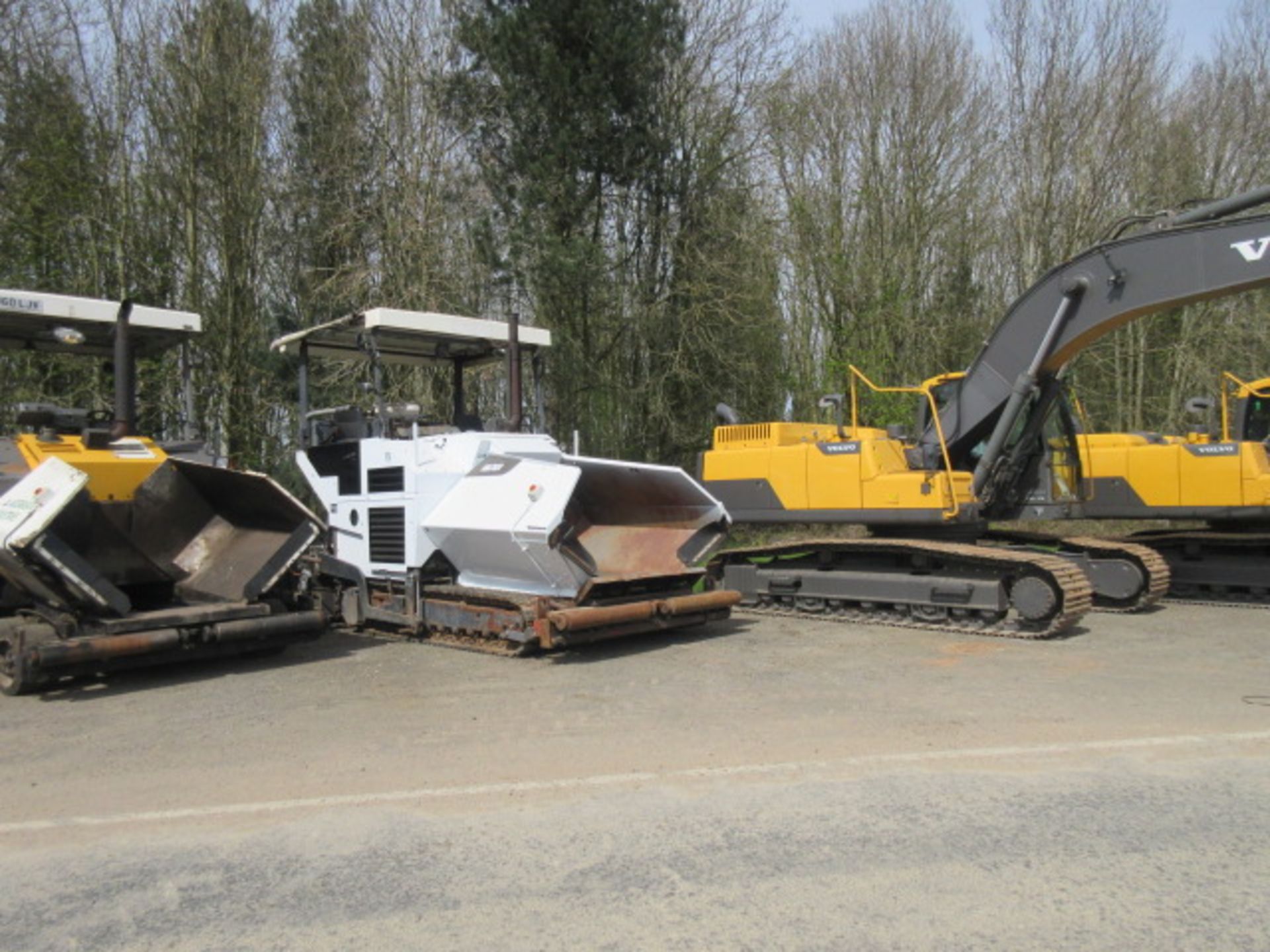 Volvo ABG P6870C Wheeled Asphalt Paver. 122Kw Eng power, Reg No FJ60 LJV, hours run 6811. - Image 2 of 26