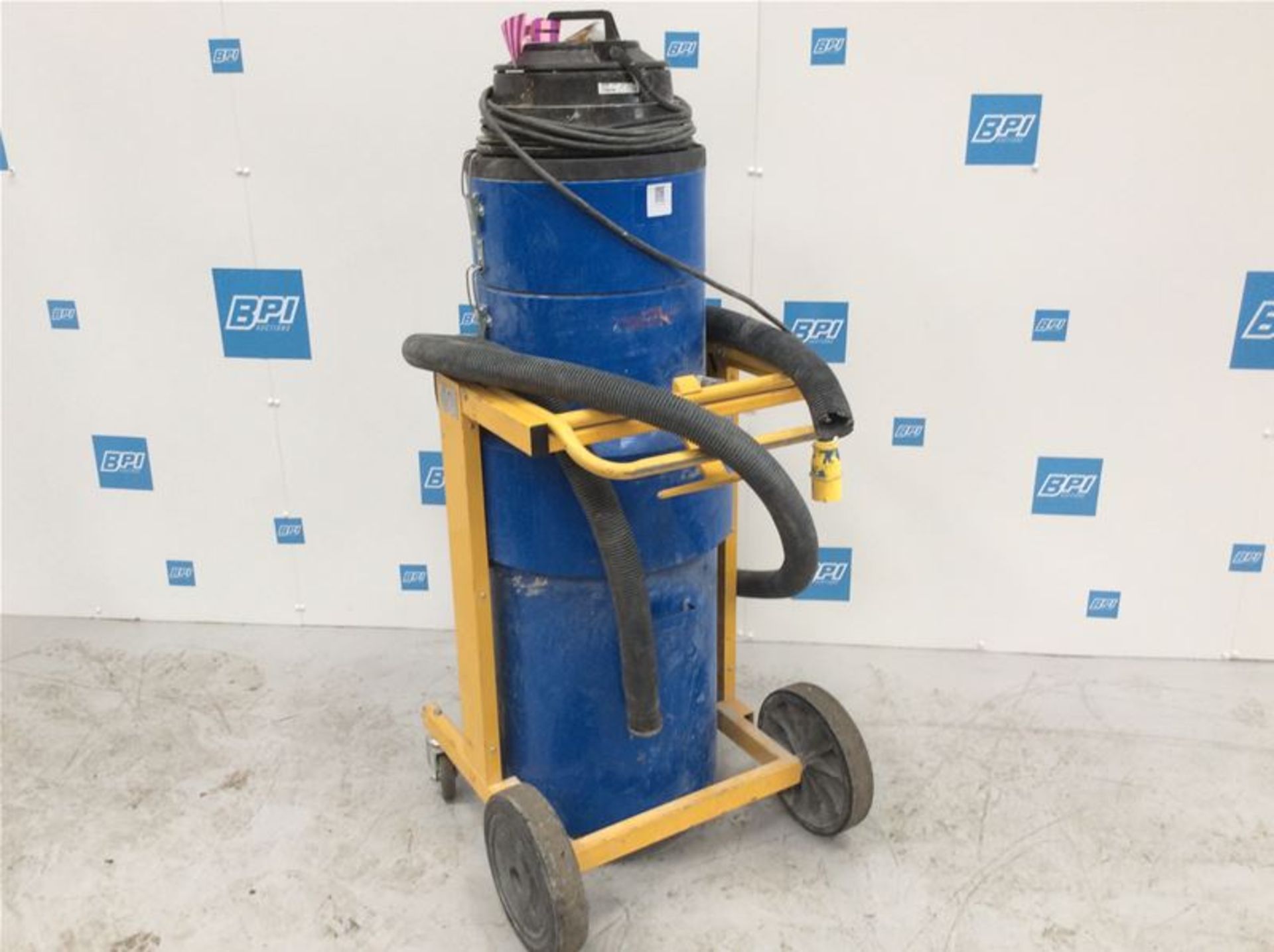 SPE VAC 316-1 3 MOTOR DUST CONTROL VAC 110V - Image 2 of 2