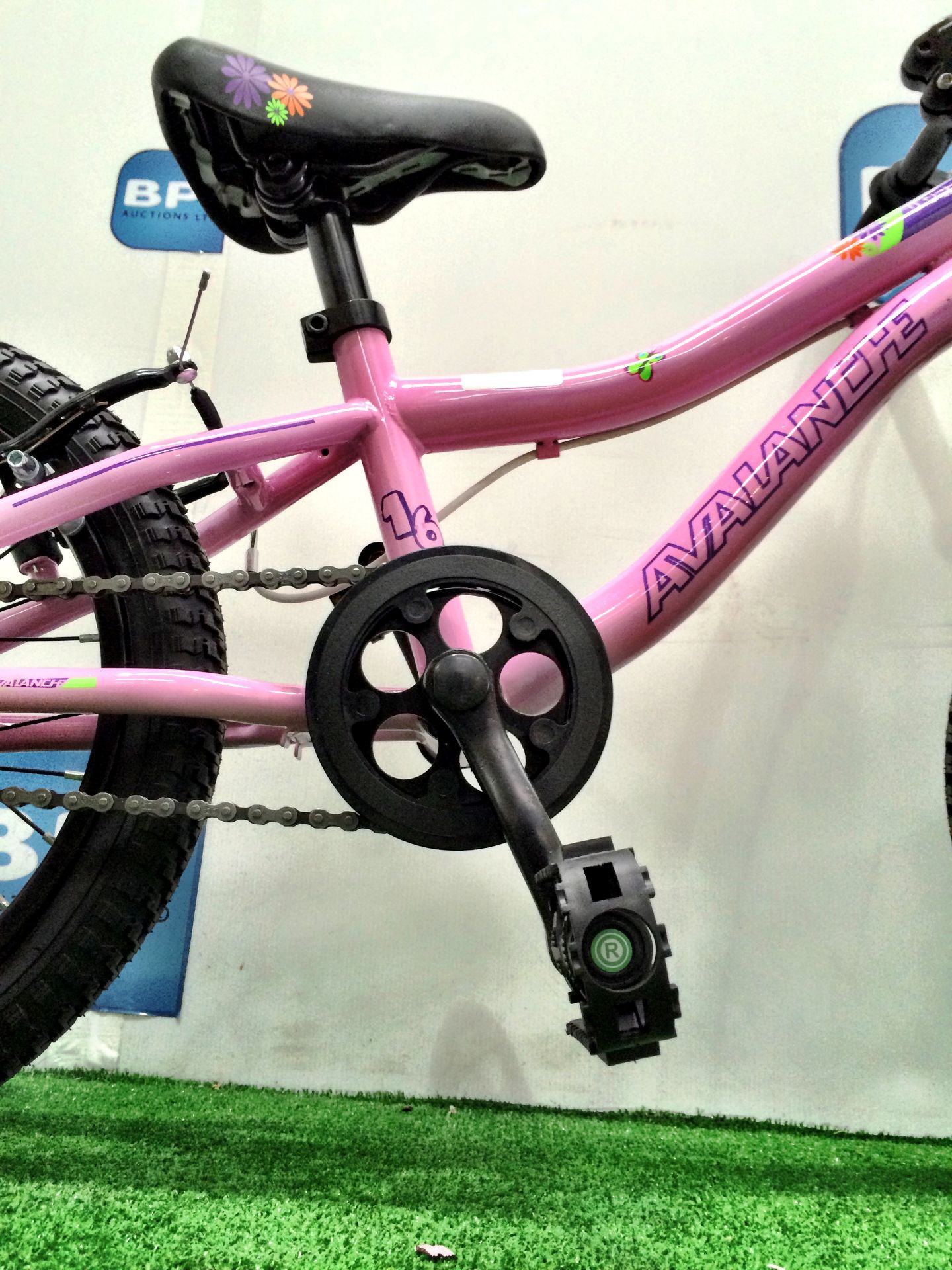 Avalanche Dora 16inch Girls Bike - Image 5 of 7