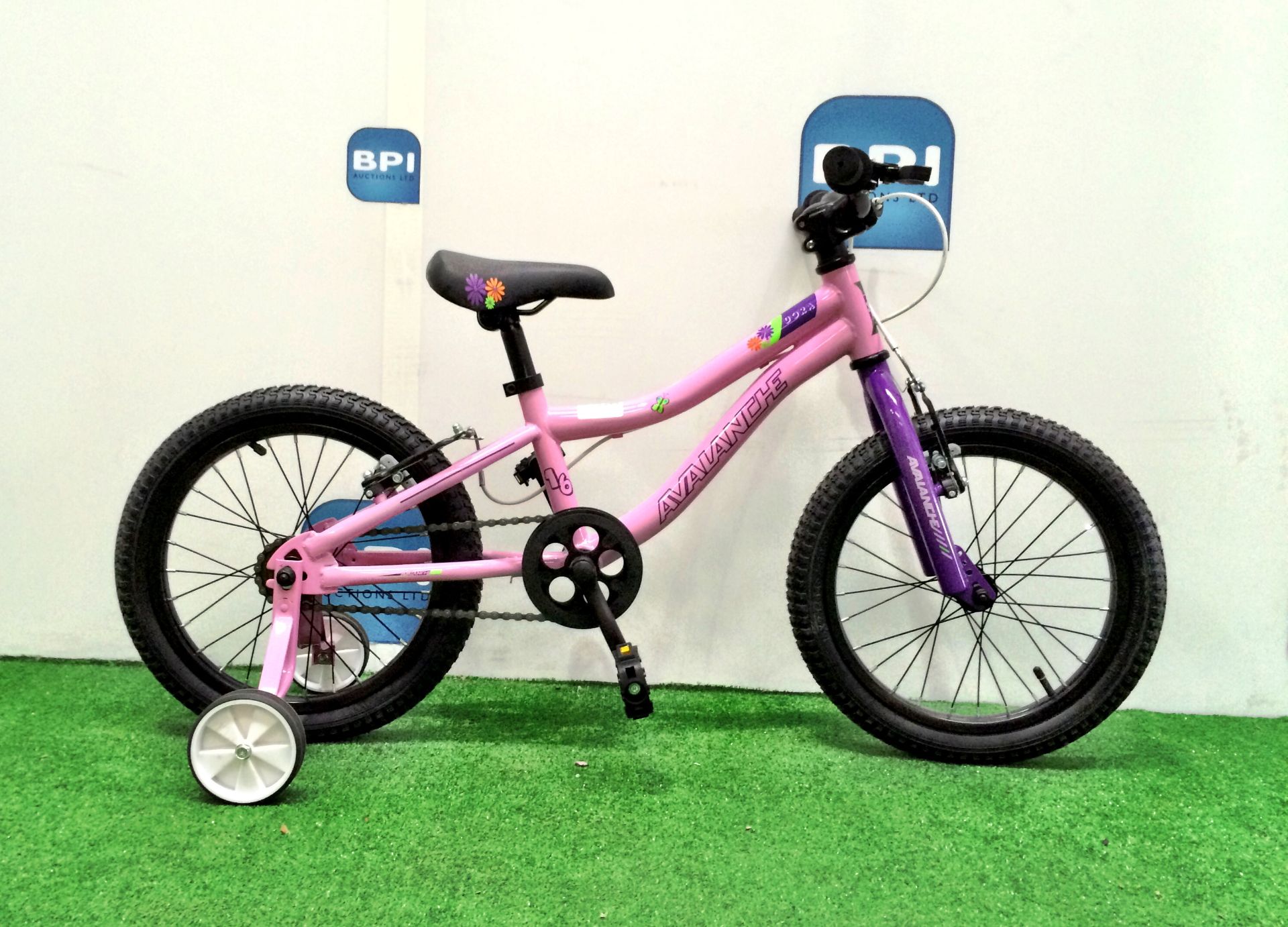 Avalanche Dora 16inch Girls Bike - Image 2 of 7