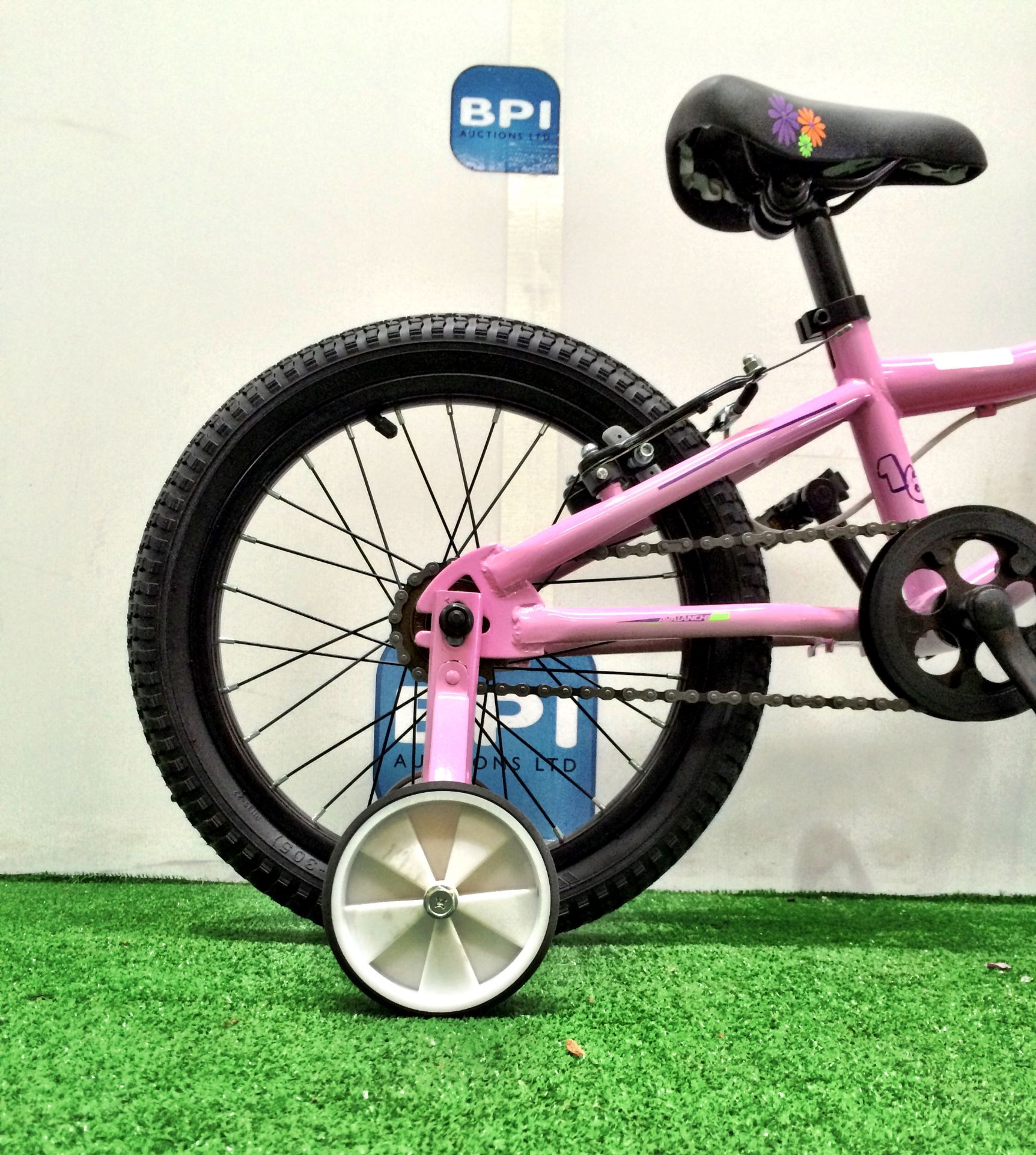 Avalanche Dora 16inch Girls Bike - Image 6 of 7