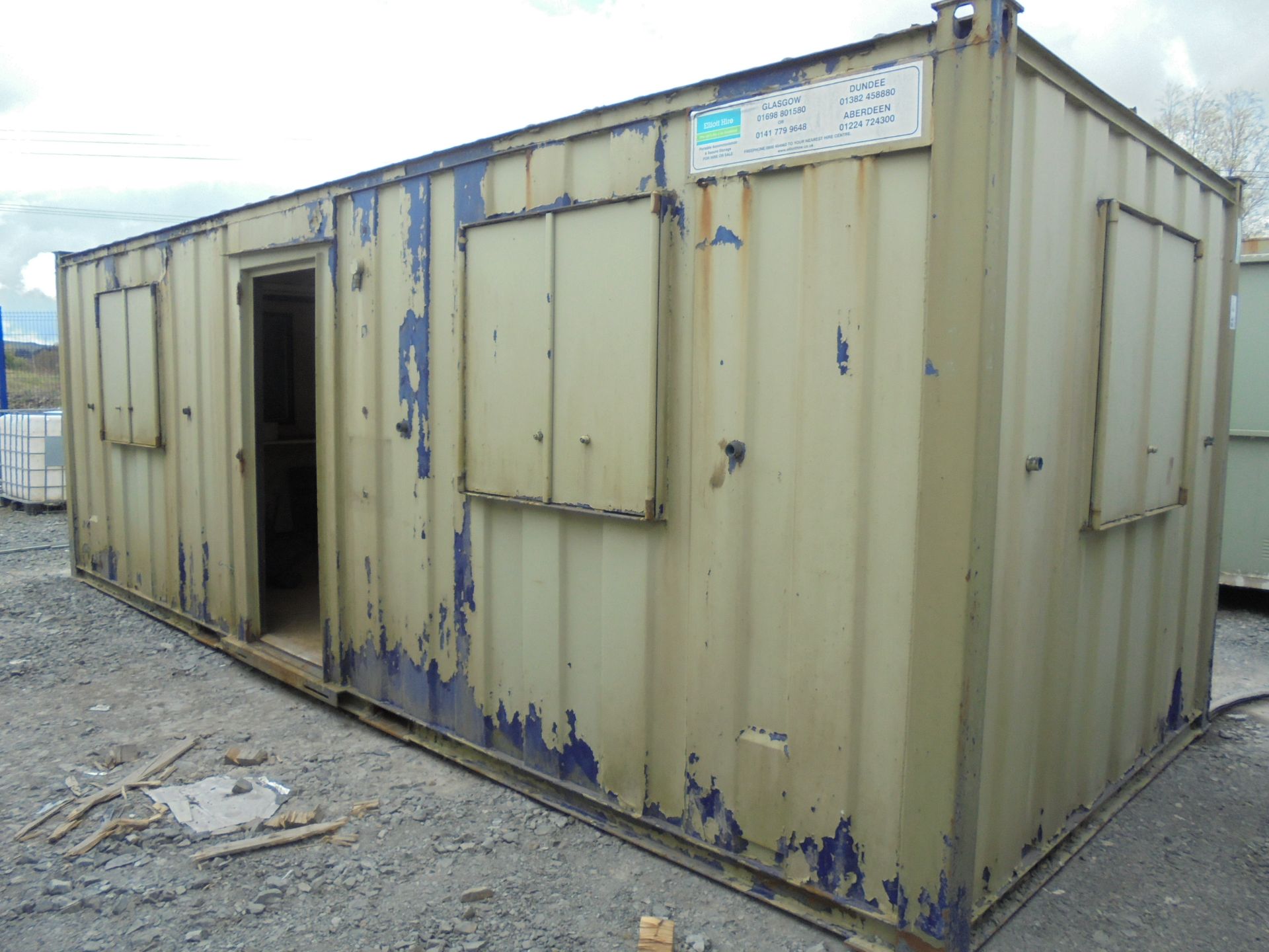 E49014 24ft x 9ft Anti Vandal Canteen / Changing Room