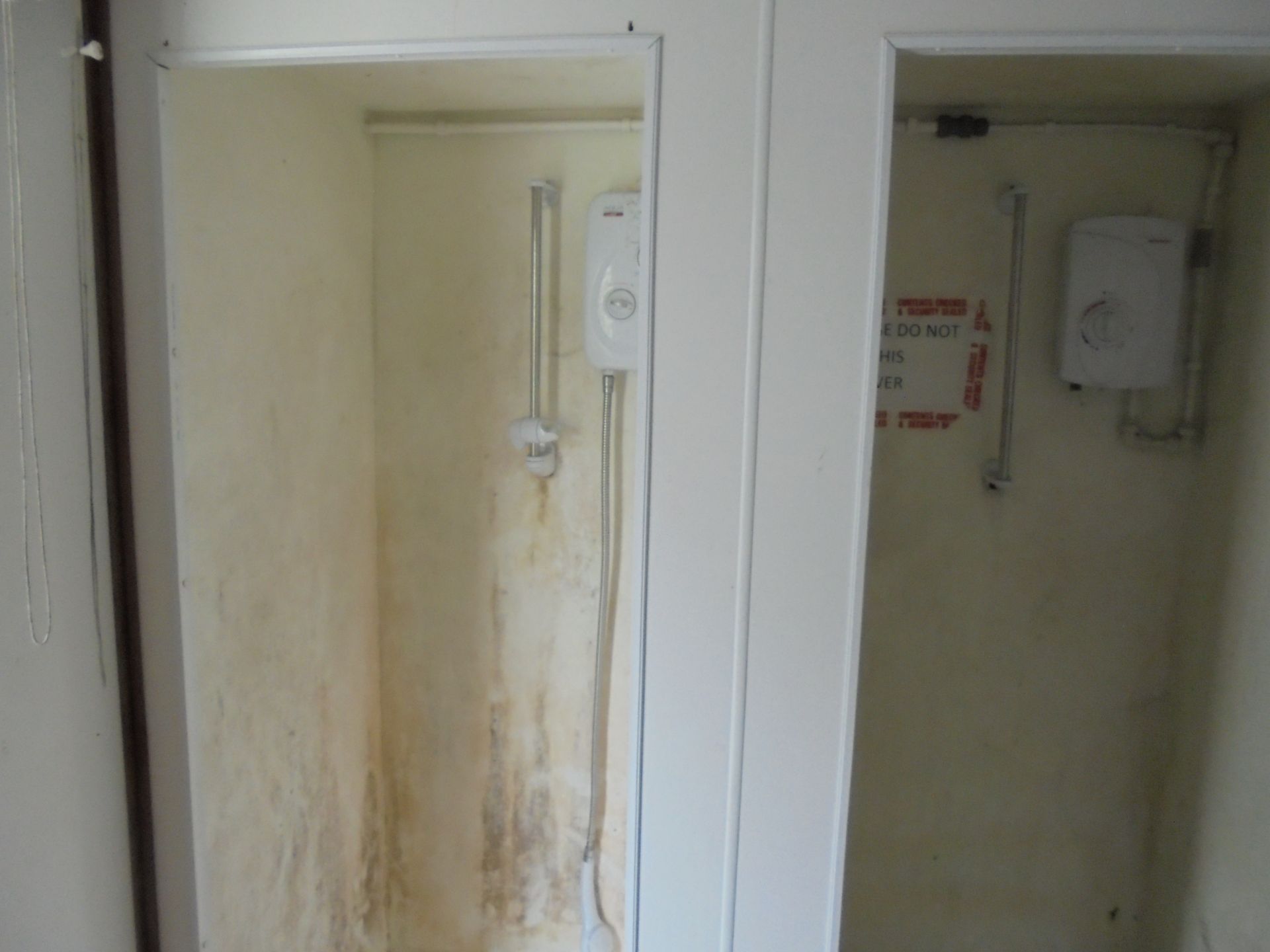 RBFF10628 16ft x 8ft Anti Vandal Jack Leg Toilet / Shower - Image 8 of 11