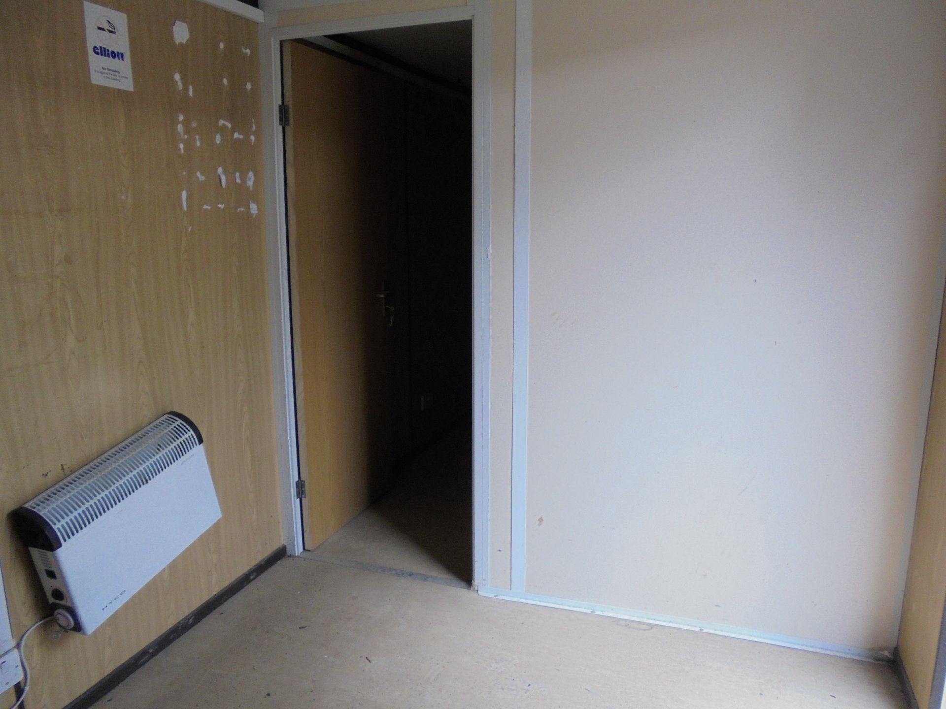 E42998 20ft x 8ft Anti Vandal Office / Canteen - Image 5 of 7