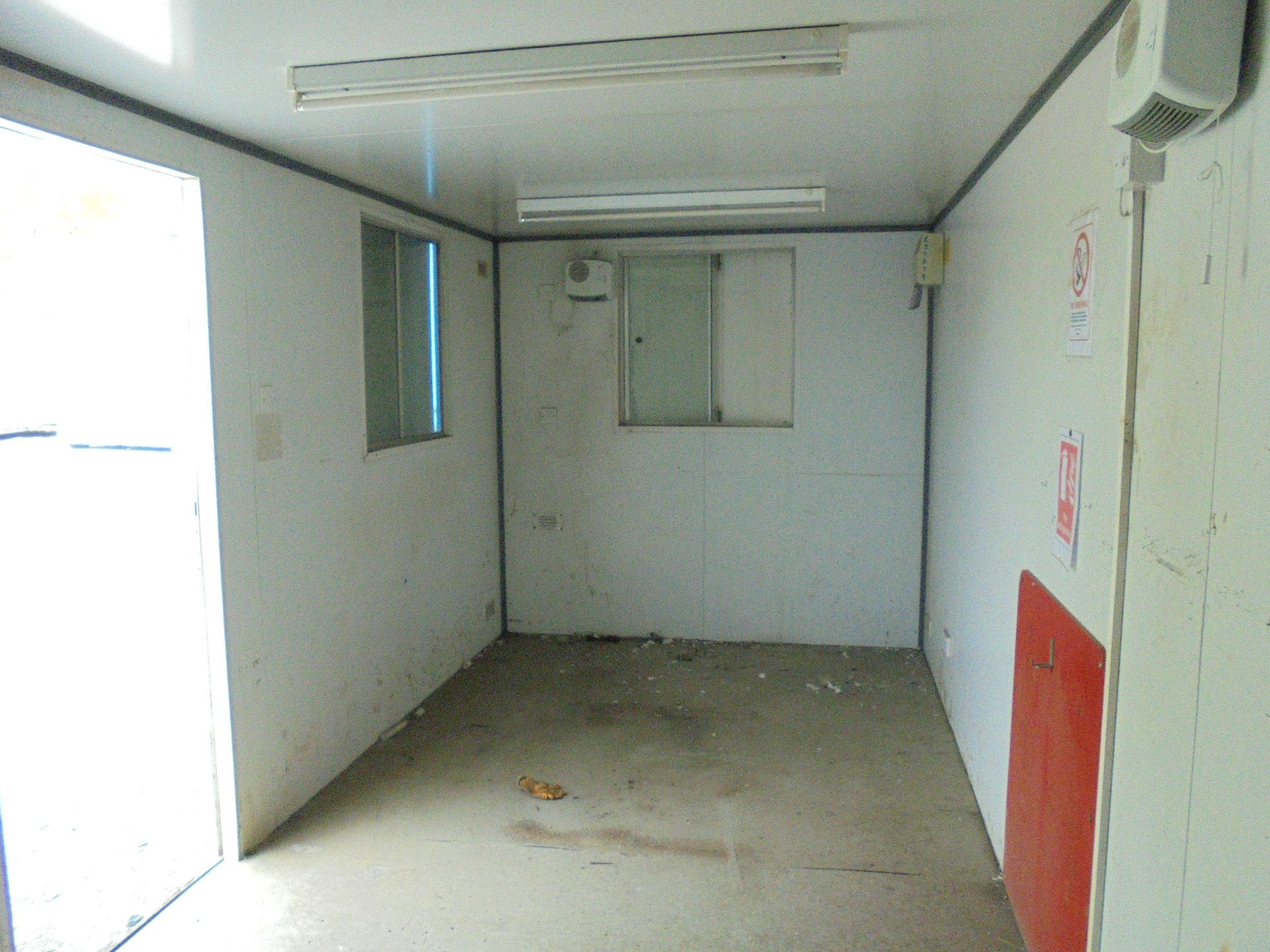 CC8068 20ft x 8ft Anti Vandal Office - Image 3 of 6