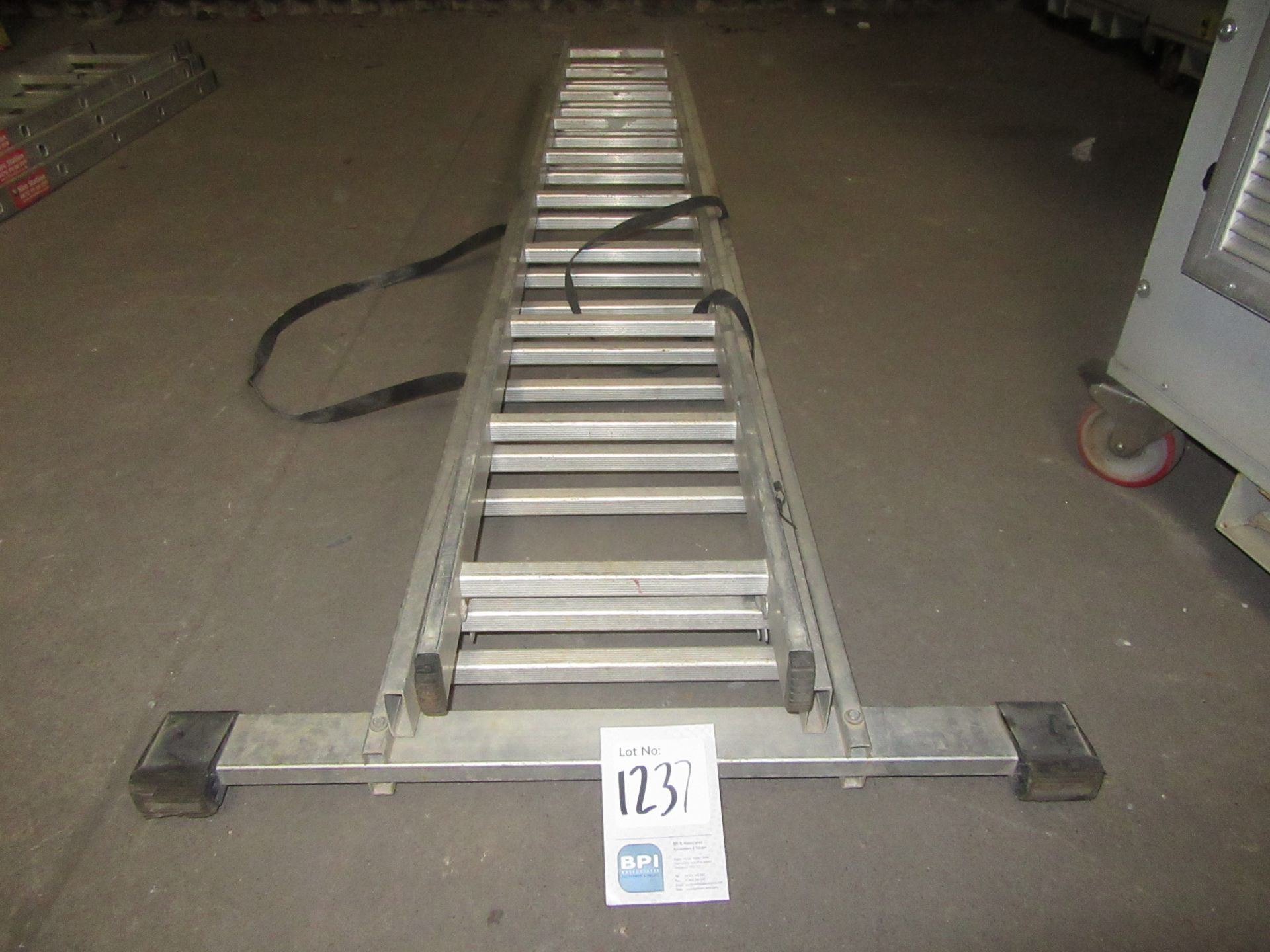 Combi Ladder 3.0m - 6.9m