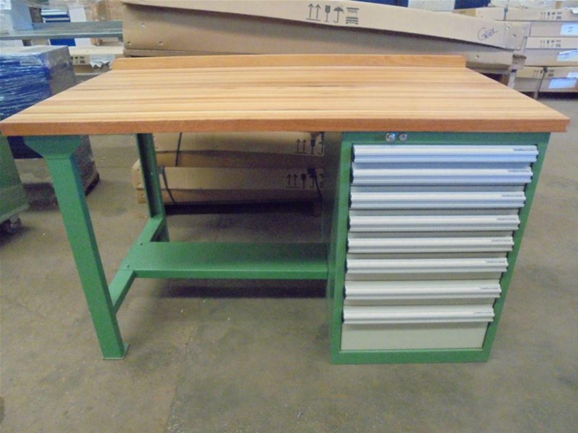 Workbench WKS 500-15T with Saligna Top and C850-8.1 Cabinet Drawer