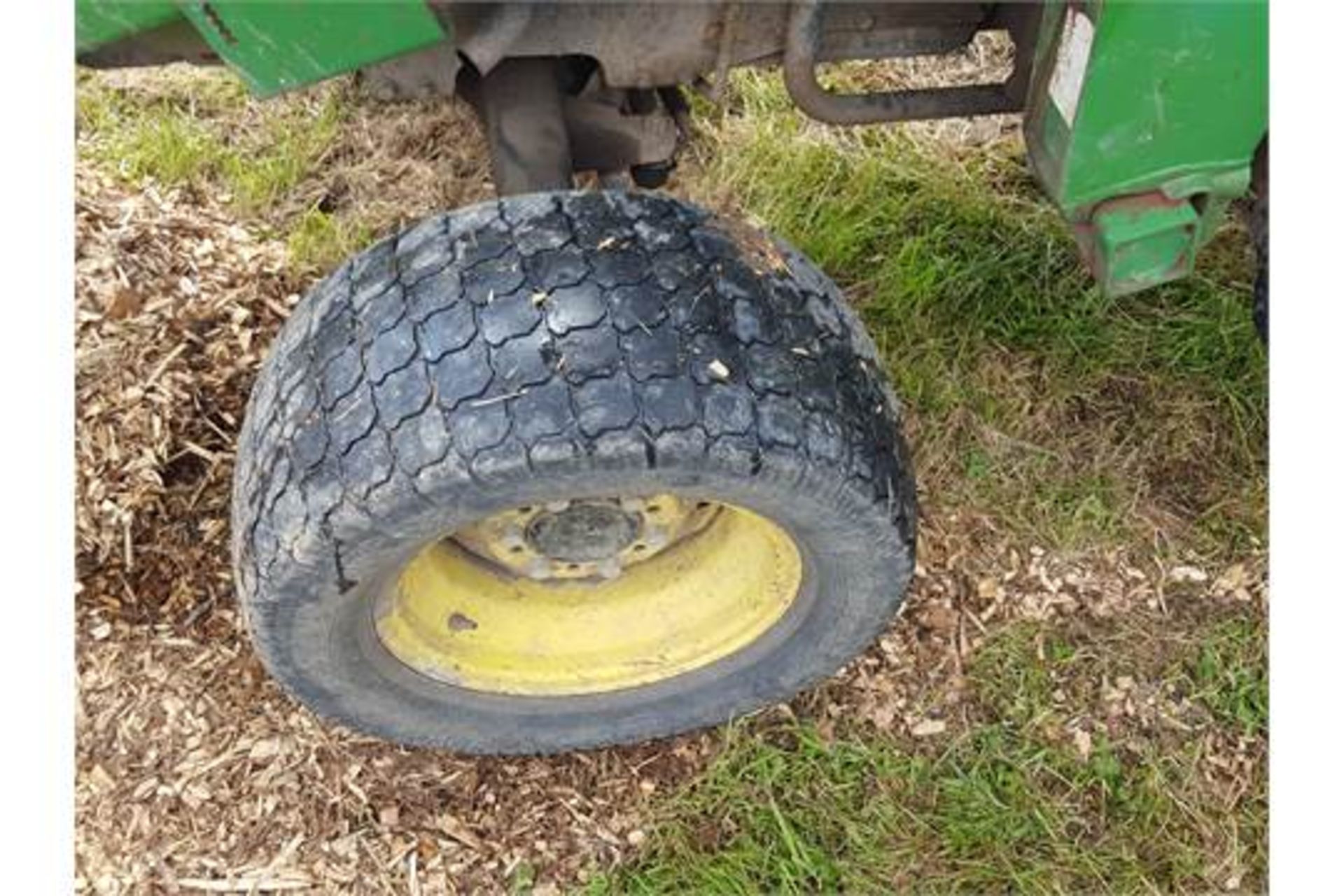 John Deere 4600 4 x 4 Compact Tractor - Image 10 of 10