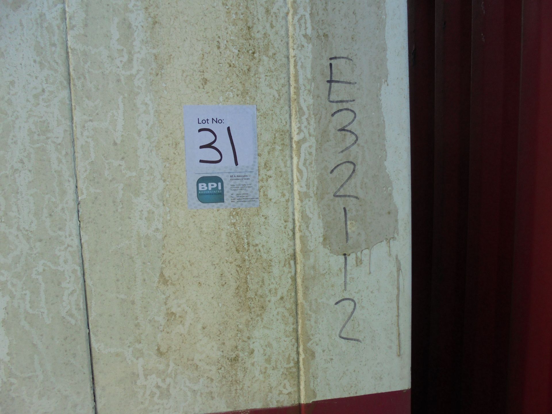 E32112 16ft x 9ft Anti Vandal Toilet - Image 5 of 5