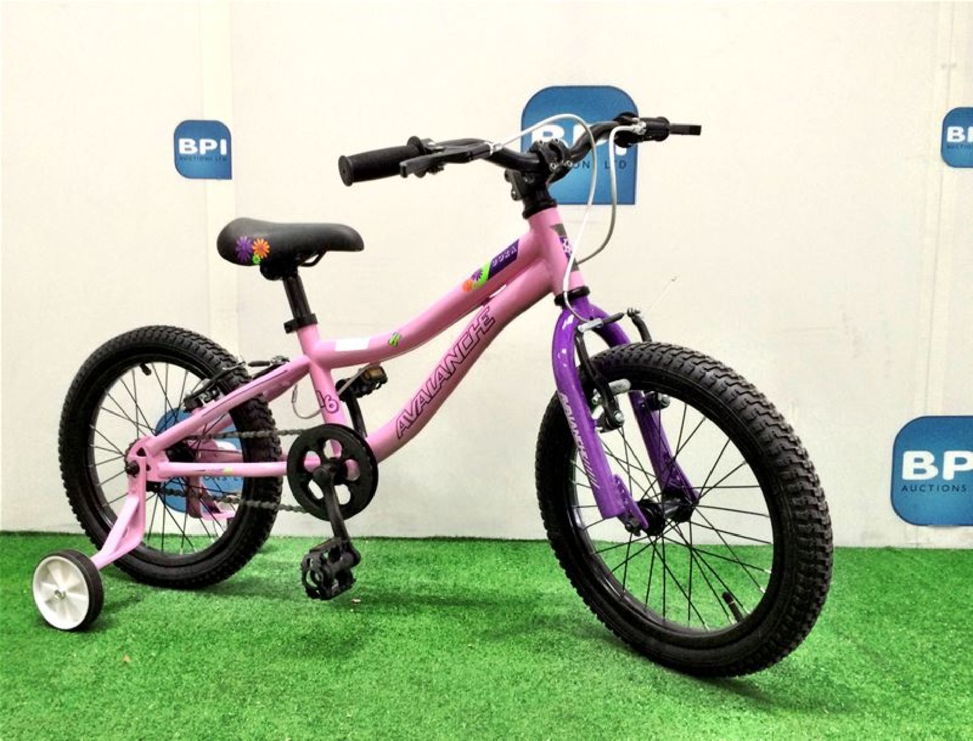 Avalanche Dora 16inch Girls Bike