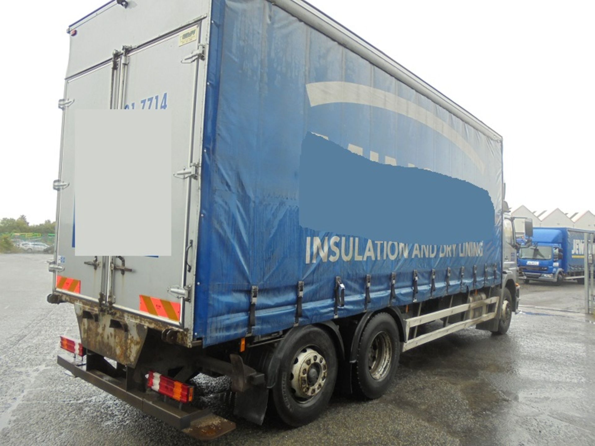 Mercedes Benz 2528 6x2 Day Cab 25ft Curtainsider c/w Lifting Rear Axle & Moffett Mounty Ready, Regis - Image 4 of 6