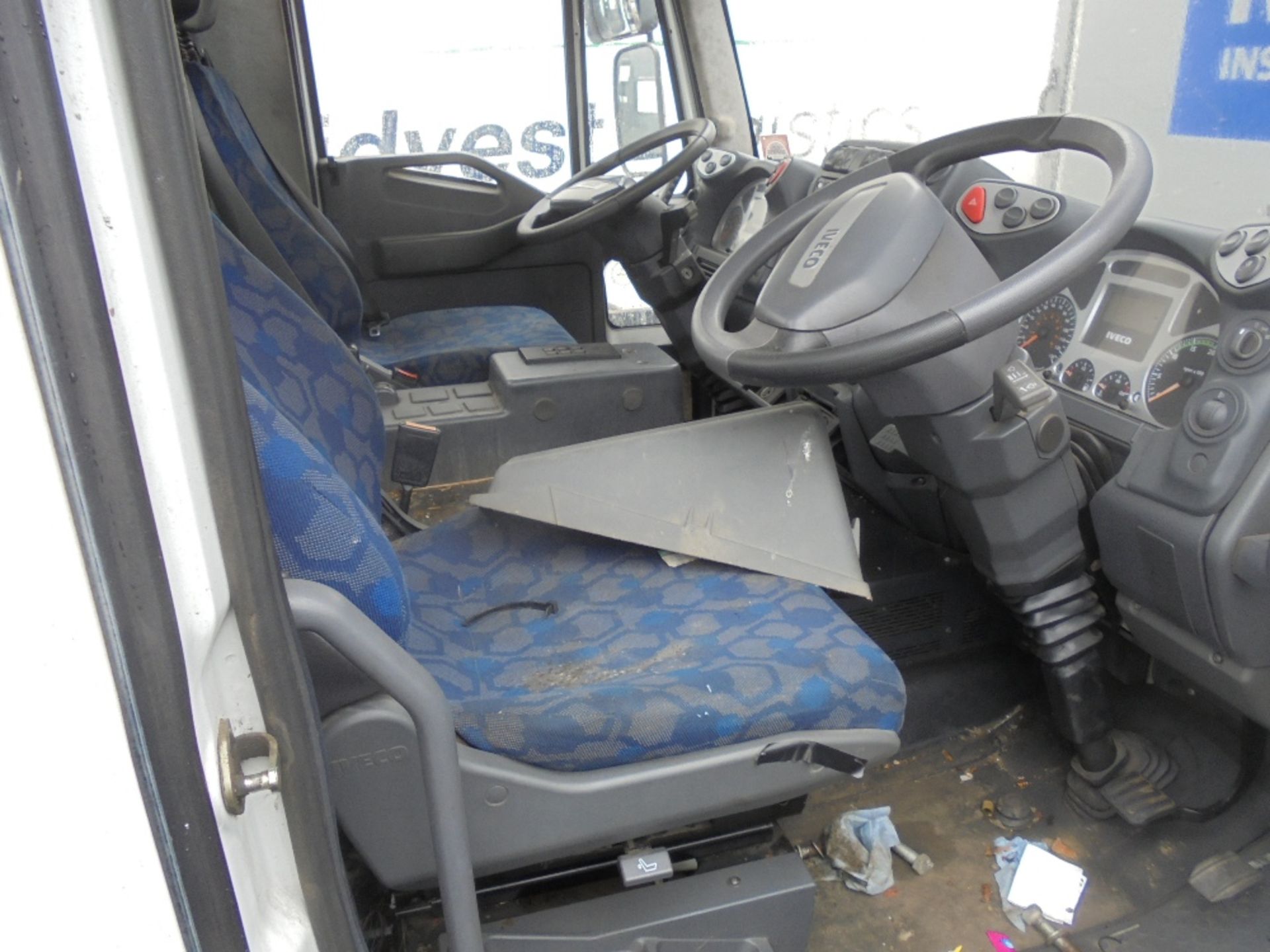 Iveco 150E21 Dual Steer Chassis Cab, Registration No. RX05 RXV, First Registered: 10/06/05, 104093Km - Image 4 of 4