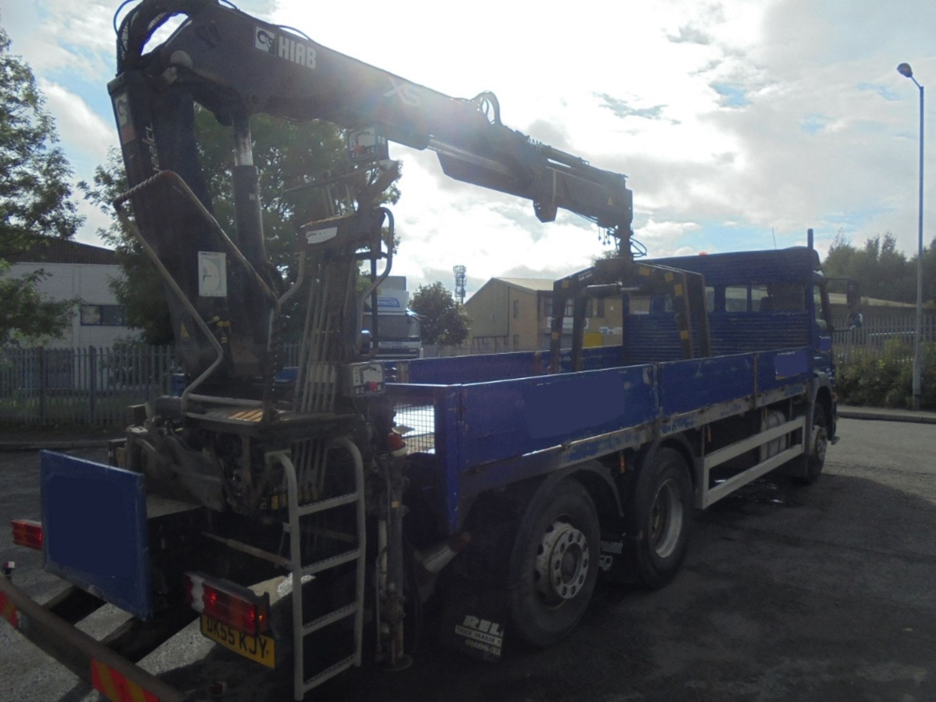 Mercedes Benz 2528 6x2 Dropside c/w Rear Mounted Hiab 122 Crane, Registration No. DK55 KYJ, First Re - Image 2 of 4