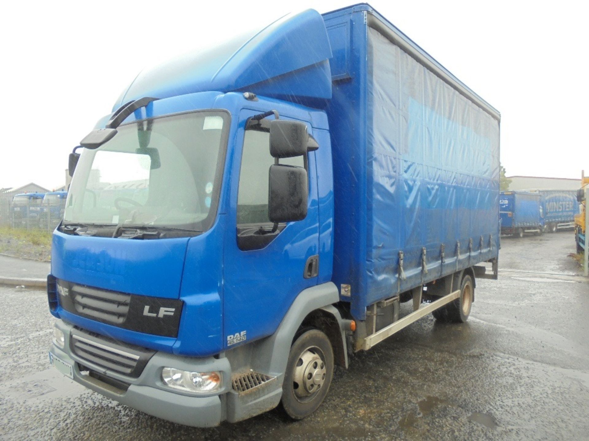 DAF LF45.150 Euro 3 18ft Curtainsider c/w Shutter & DEL Column Tail Lift, Registration No. RX07 HHG, - Image 2 of 4