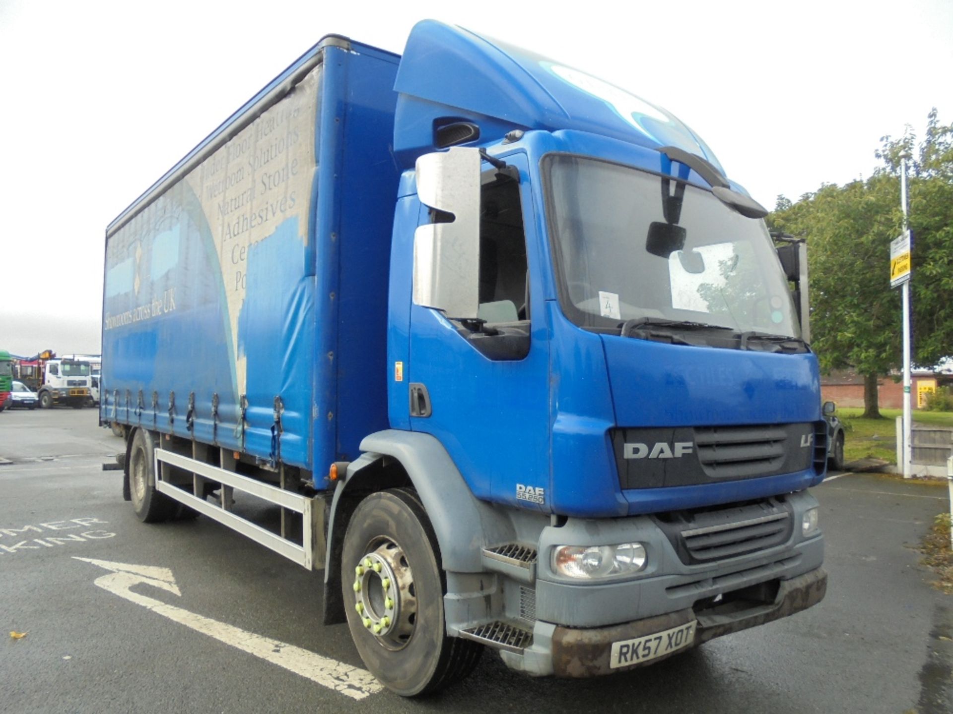 DAF LF55.250 Euro 4 4x2 22ft Curtainsider c/w Tuckaway Tail Lift, Add Blue, Registration No. RK57 XO