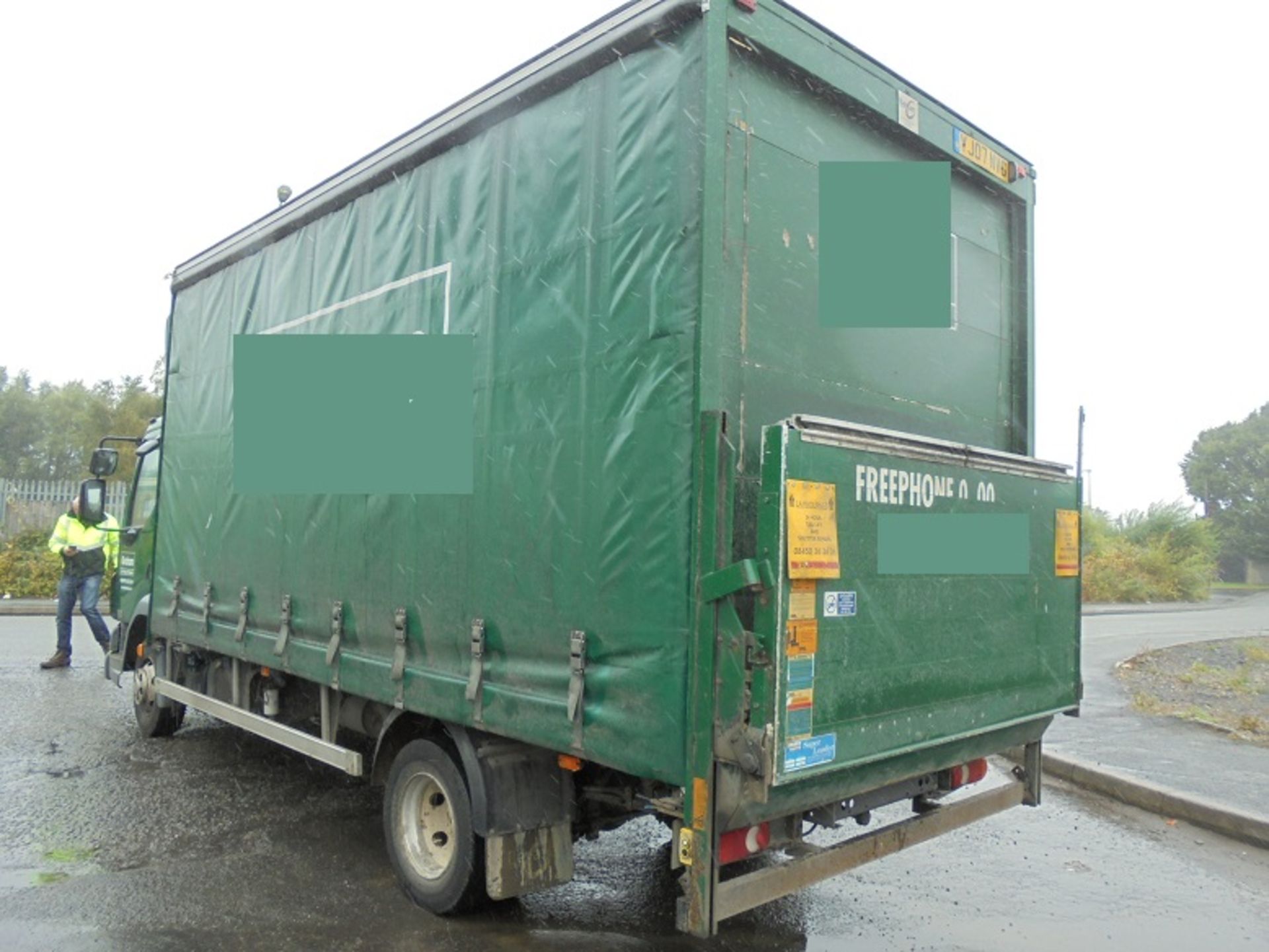 DAF LF45.150 Curtainsider c/w DEL Column Tail Lift, Registration No. YJ07 NVG, First Registered: 200 - Image 3 of 6