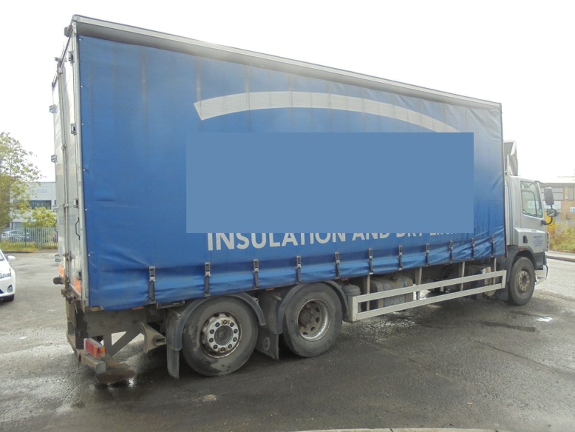 DAF CF75.310 Euro 4 6x2 Day Cab 25ft Curtainsider c/w Add Blue & Digi Tacho, Registration No. YK07 E - Image 4 of 6