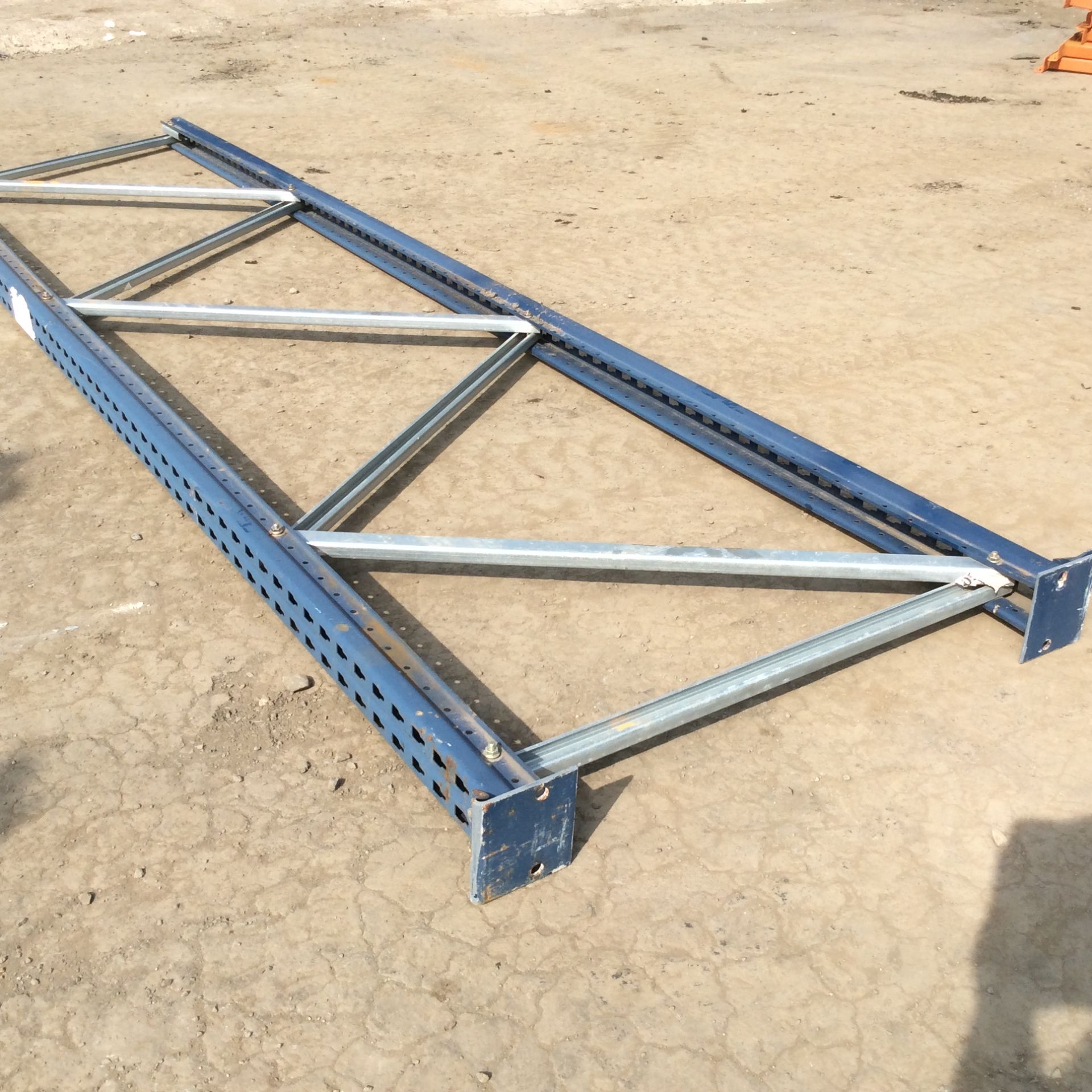 Pallet Racking Included is x4 Uprights 350cm Height And x18 Beams 268cm - Image 8 of 8