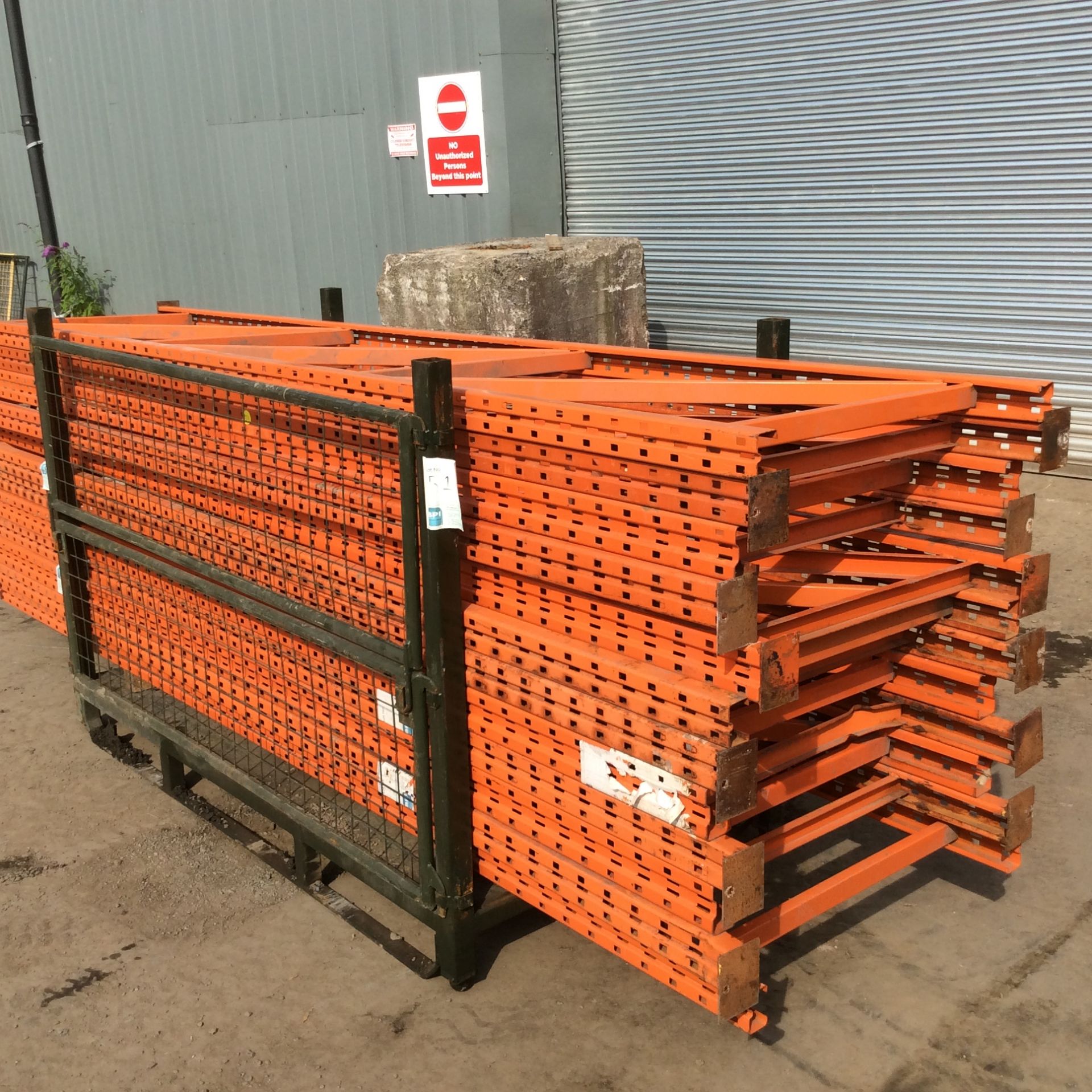 Pallet Racking Included is x12 Uprights - 440cm Height And x86 Beams - 266cm Inside Width. - Image 5 of 7