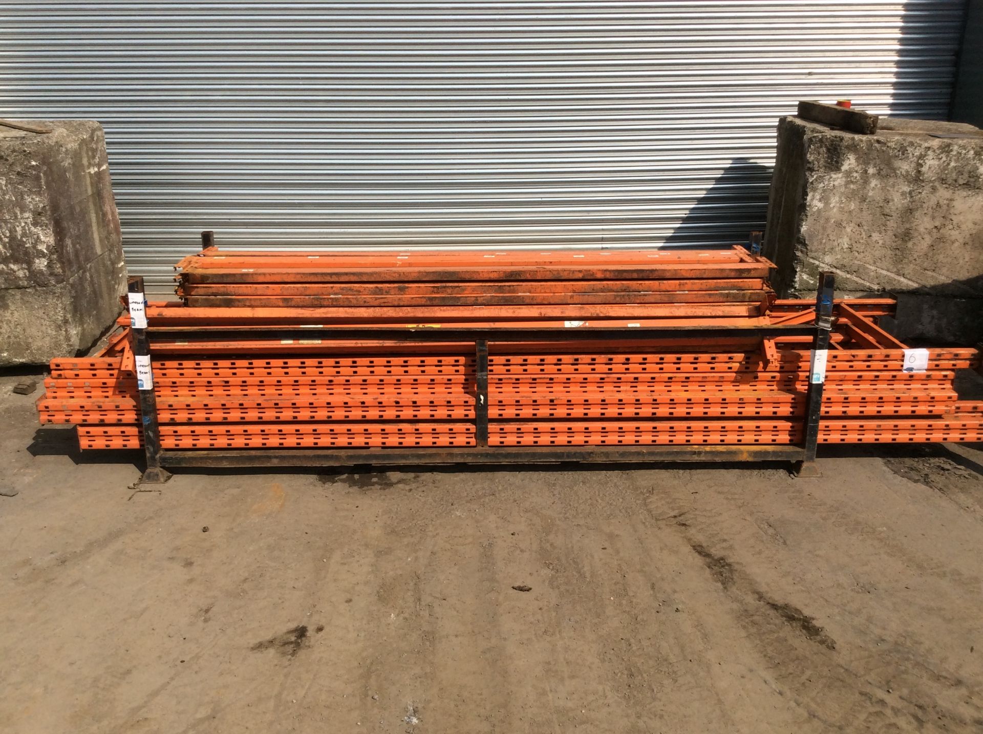 Pallet Racking Include is x5 Uprights - 440cm height And x25 Beams - 266cm Width inside measurement.