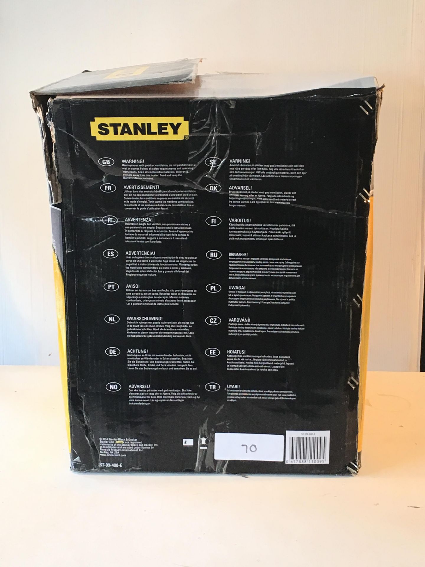 Damaged Box Stanley ST-09-400-E 55/4500/9000W 3 Phase Electric Fan Heater - Image 2 of 8