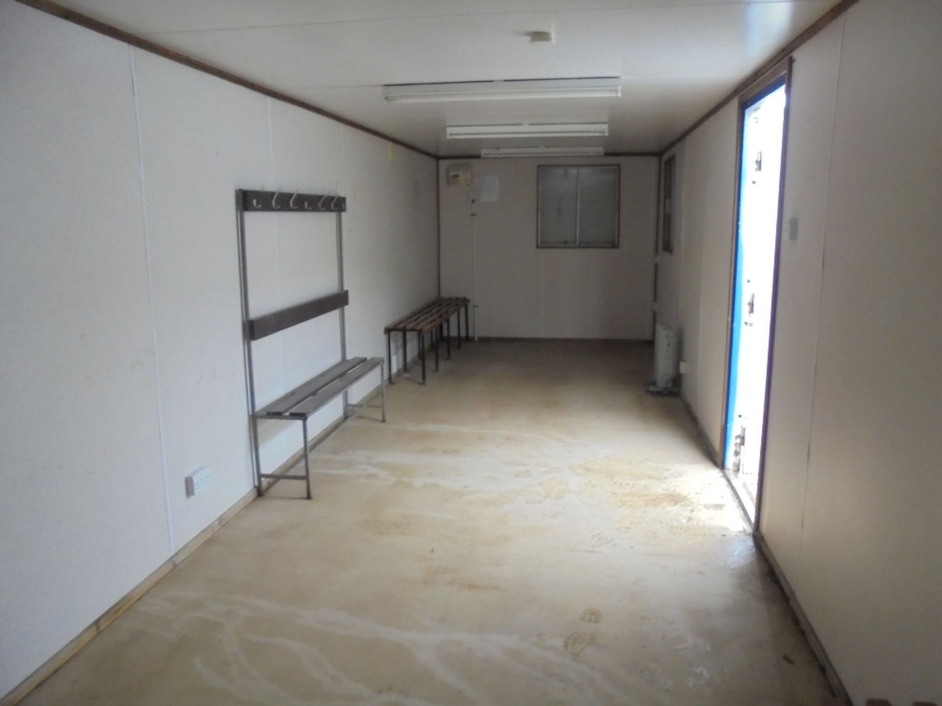 WSO1892 32ft x 10ft Anti Vandal Drying Room - Image 4 of 6